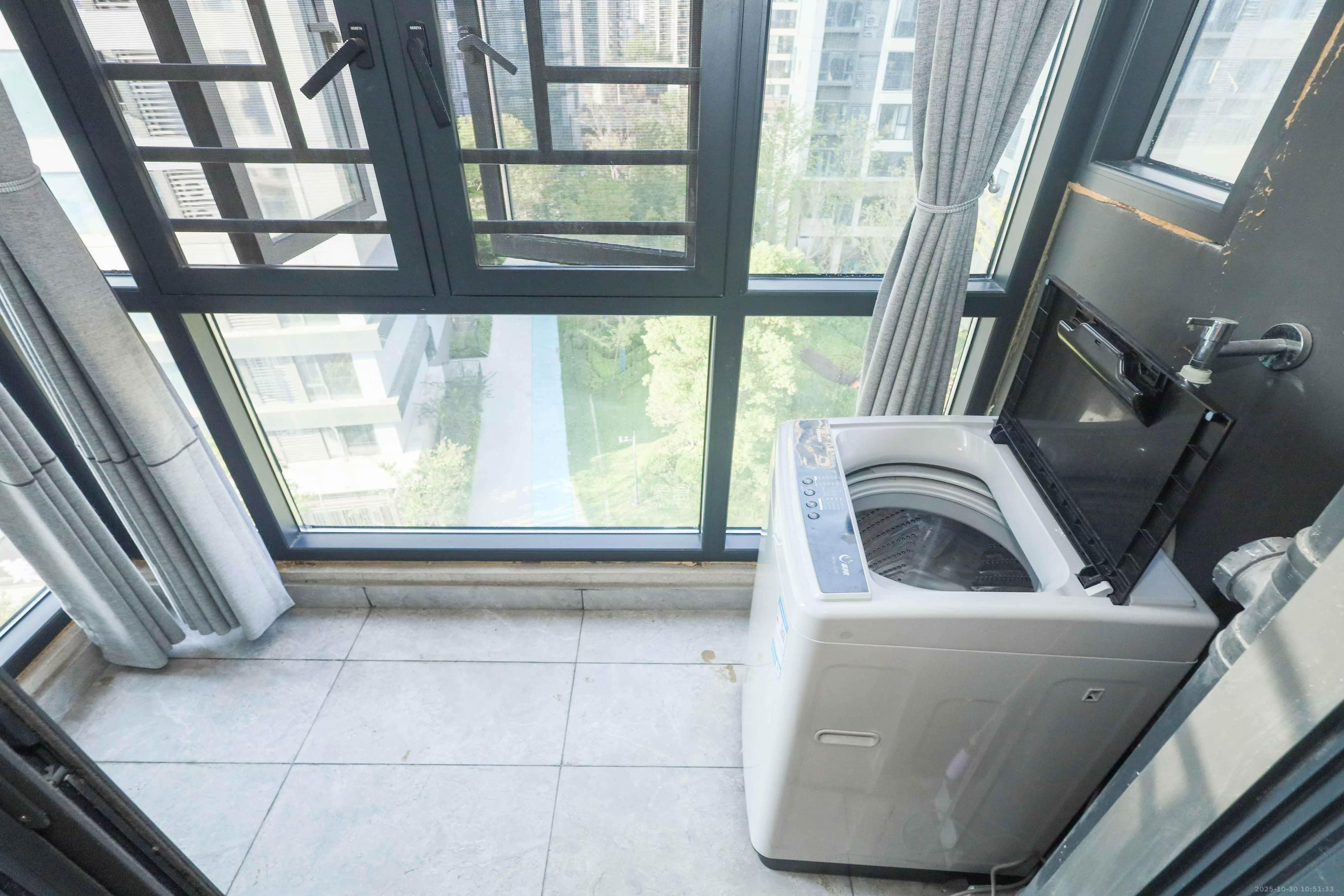 爱家当代境  4室2厅2卫    3500.0元/月 爱家当代境  4室2厅2卫    3500.0元/月室内图