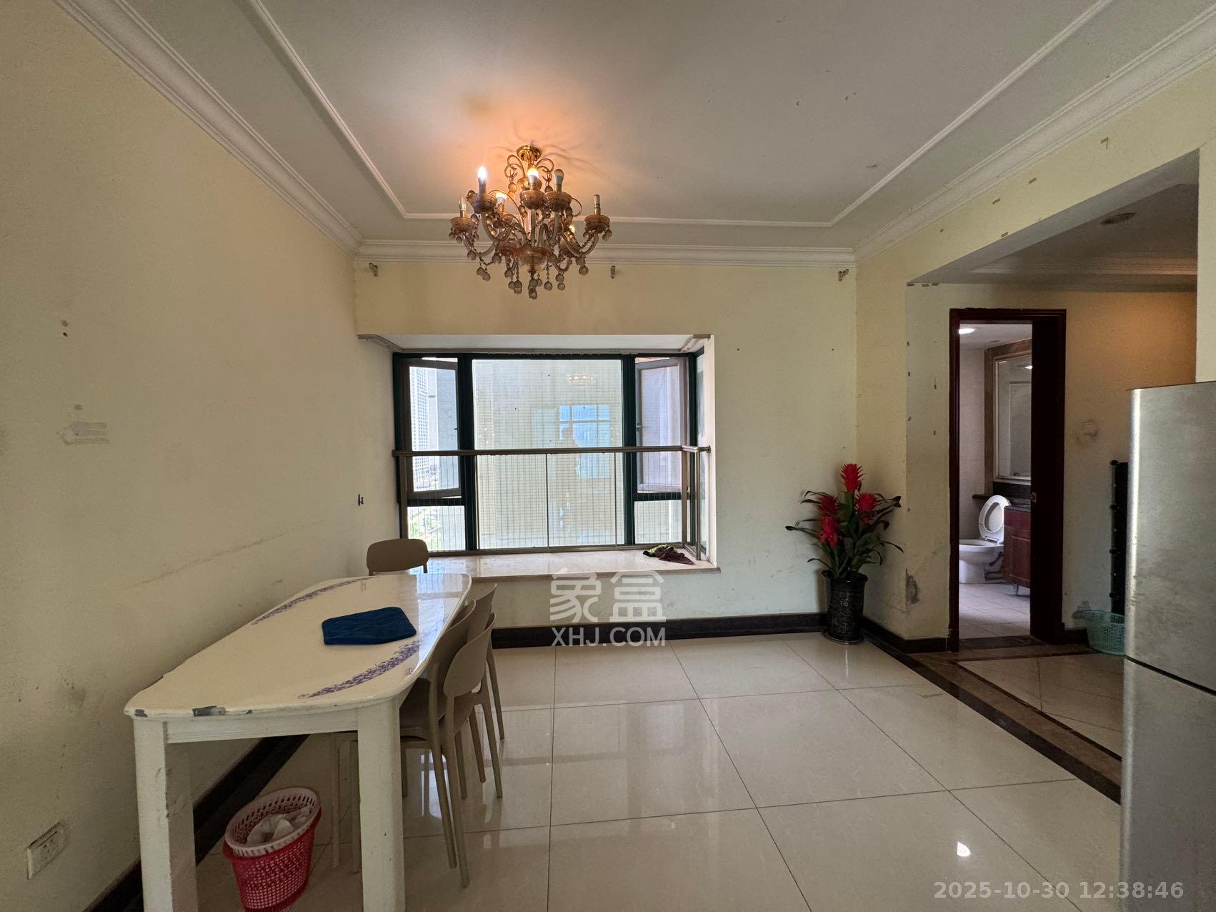 恒大绿洲  3室2厅2卫    2500.0元/月 恒大绿洲  3室2厅2卫    2500.0元/月室内图