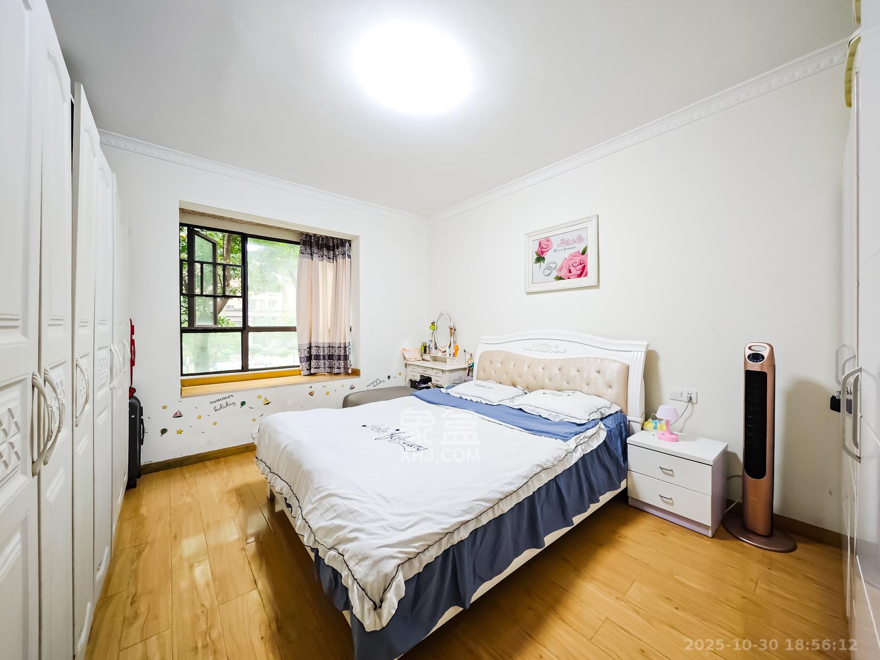 山语城二期  2室2厅1卫    55.0万卧室