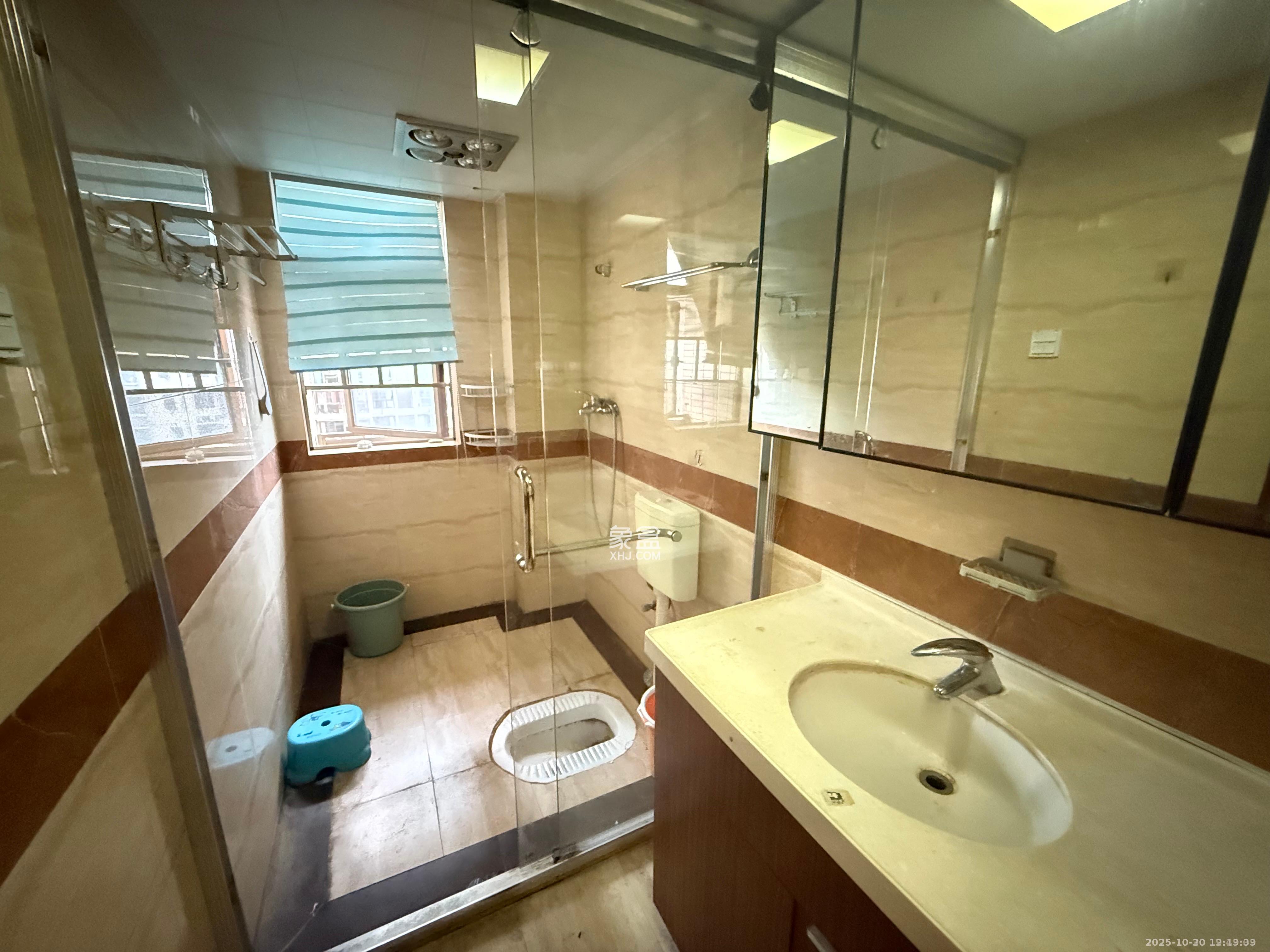 江山帝景哈佛  4室2厅2卫    2600.0元/月室内图