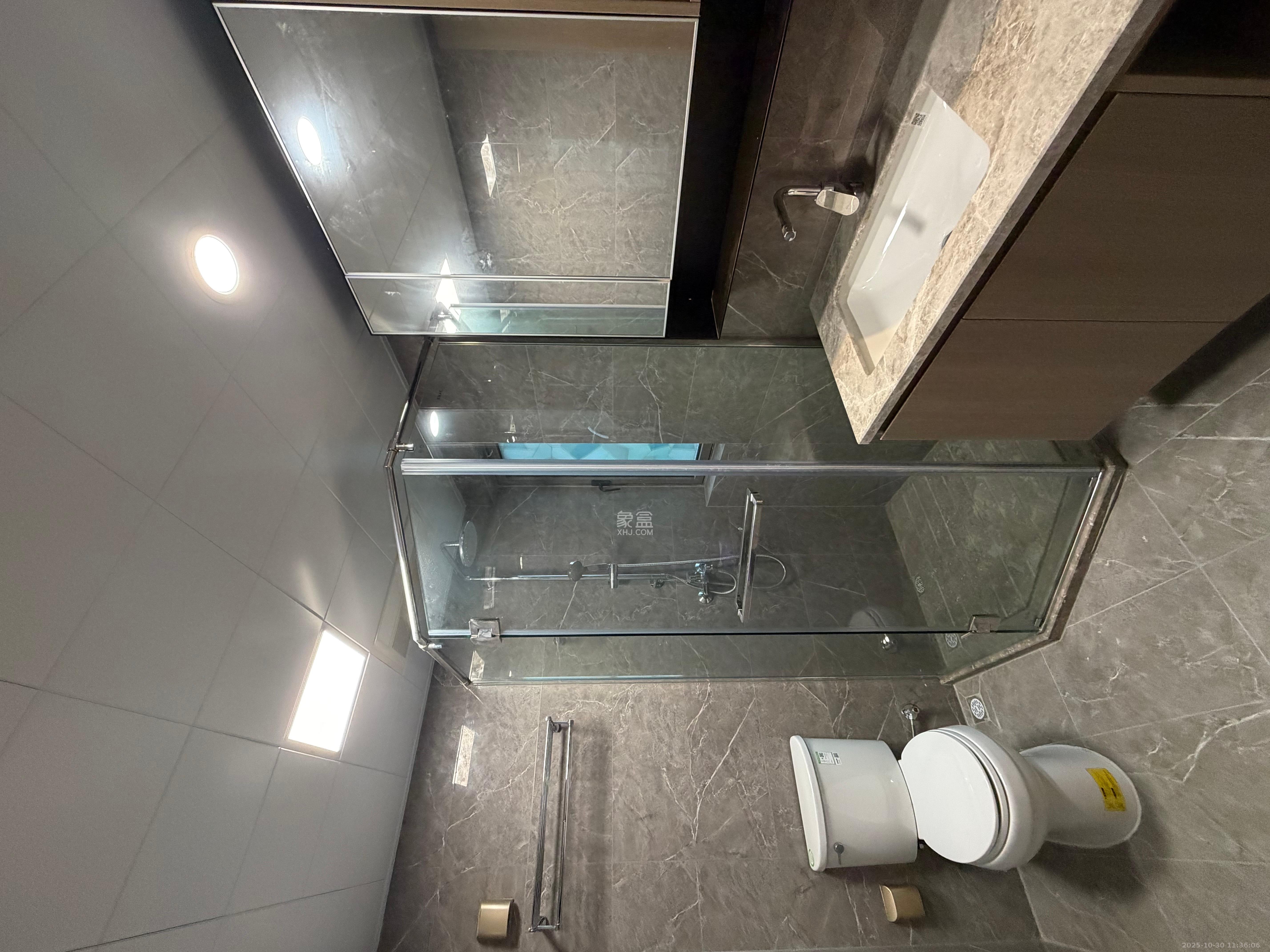 长沙溪山悦  4室2厅2卫    3400.0元/月 长沙溪山悦  4室2厅2卫    3400.0元/月室内图