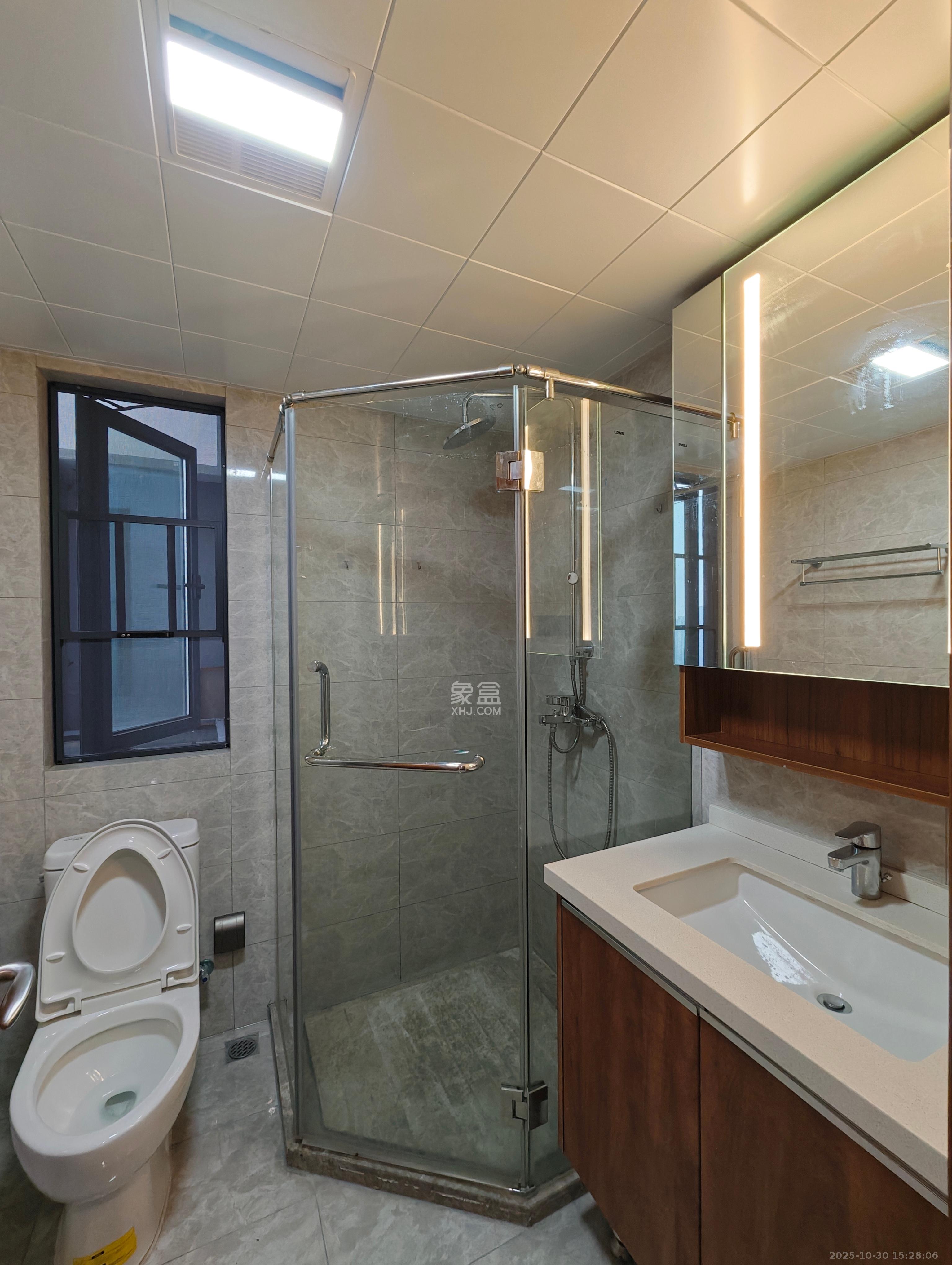 梅溪悦章  3室2厅2卫    3500.0元/月室内图