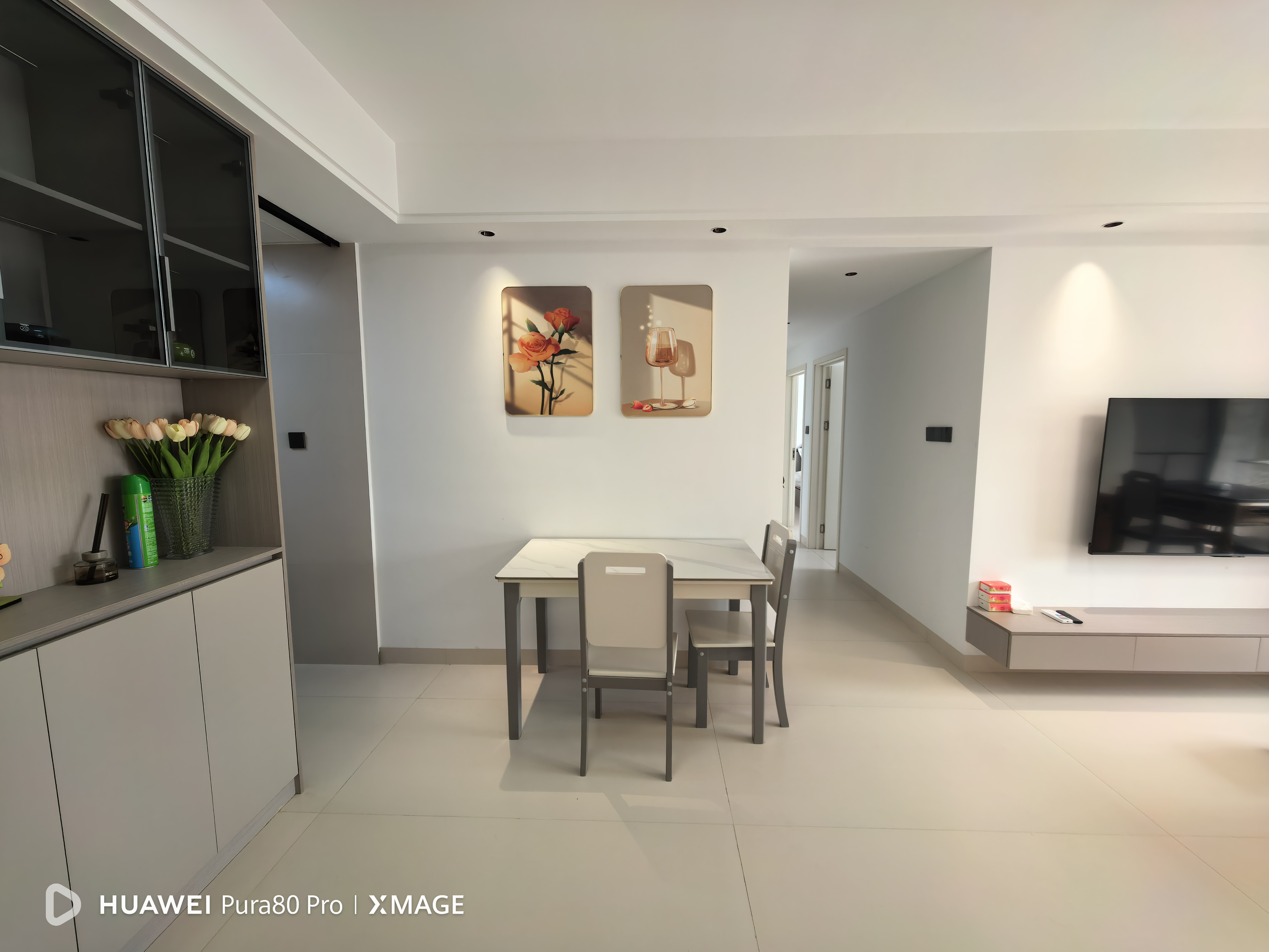 东岳新外滩 3室2厅1卫 68.8万 东岳新外滩 3室2厅1卫 68.8万客厅