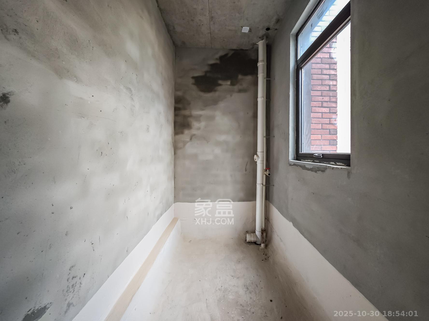 恒基旭辉湖山赋 5室3厅3卫 280.0万 恒基旭辉湖山赋 5室3厅3卫 280.0万卫生间