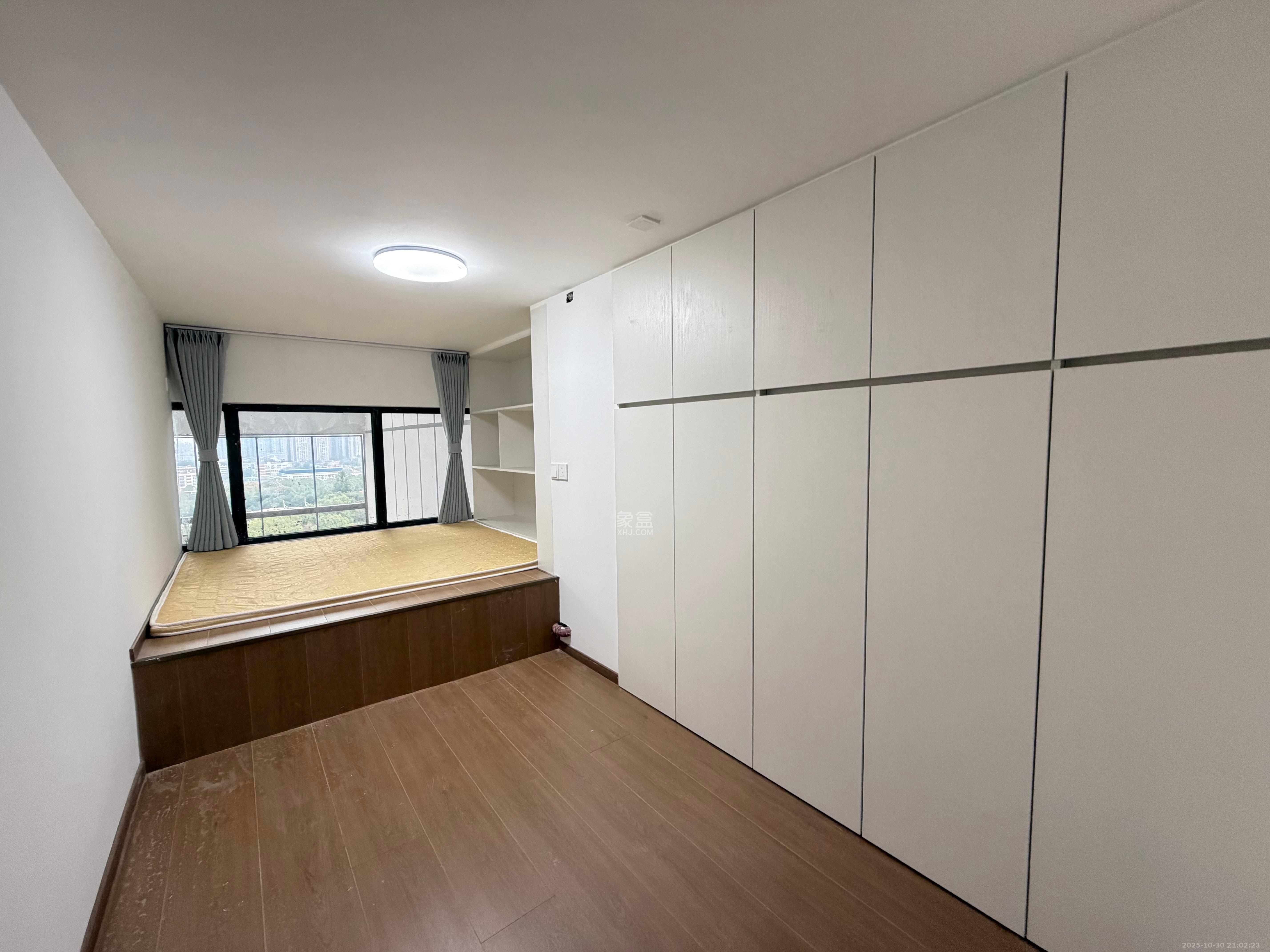 恒泰风格城市  2室2厅2卫    1800.0元/月室内图