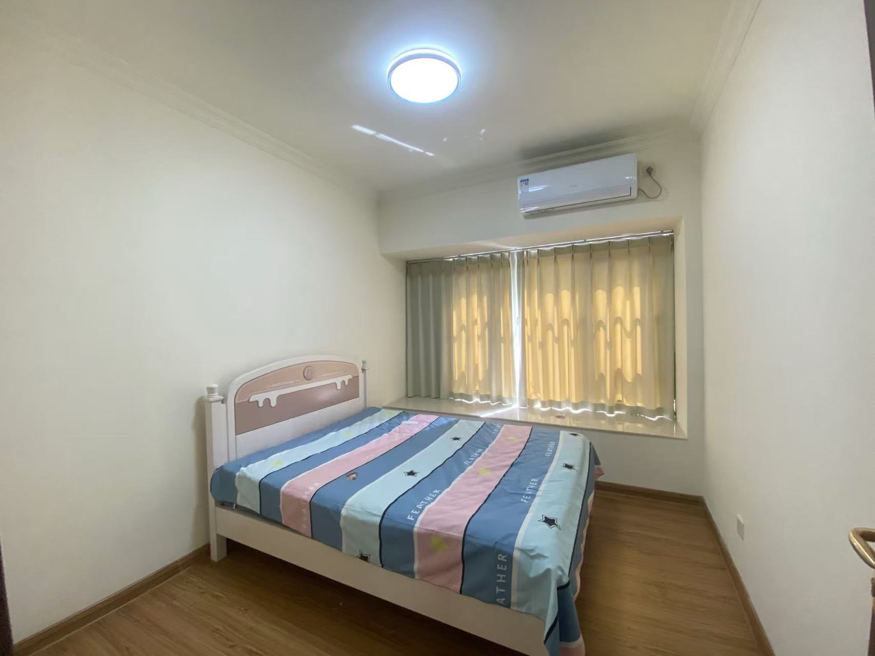 华耀碧桂园十里江湾誉峯 3室2厅2卫 65.0万 华耀碧桂园十里江湾誉峯 3室2厅2卫 65.0万室内图