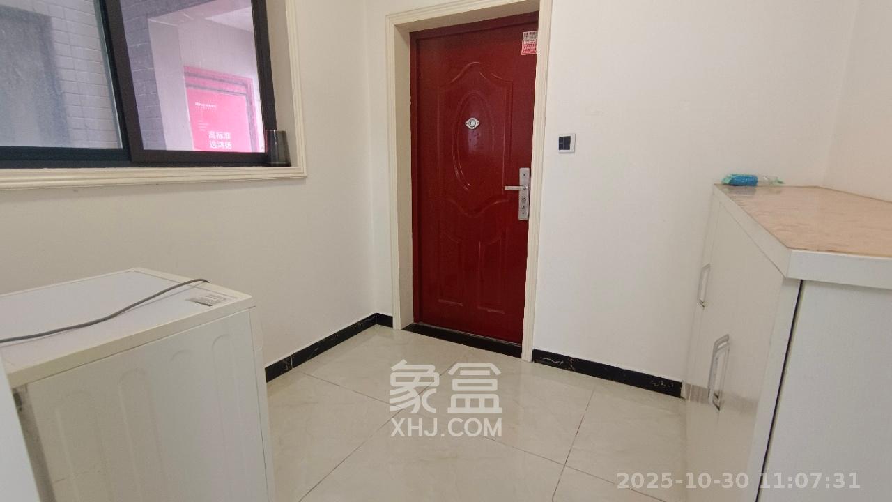 湘江世纪城鸿江苑  2室1厅1卫    2300.0元/月室内图