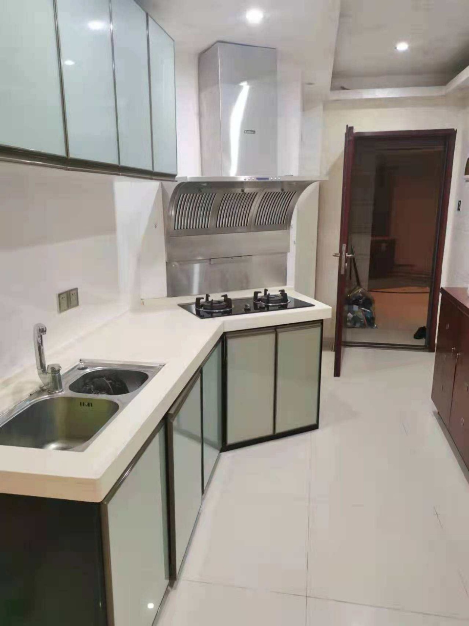 宝华海景  1室1厅1卫    125.0万室内图