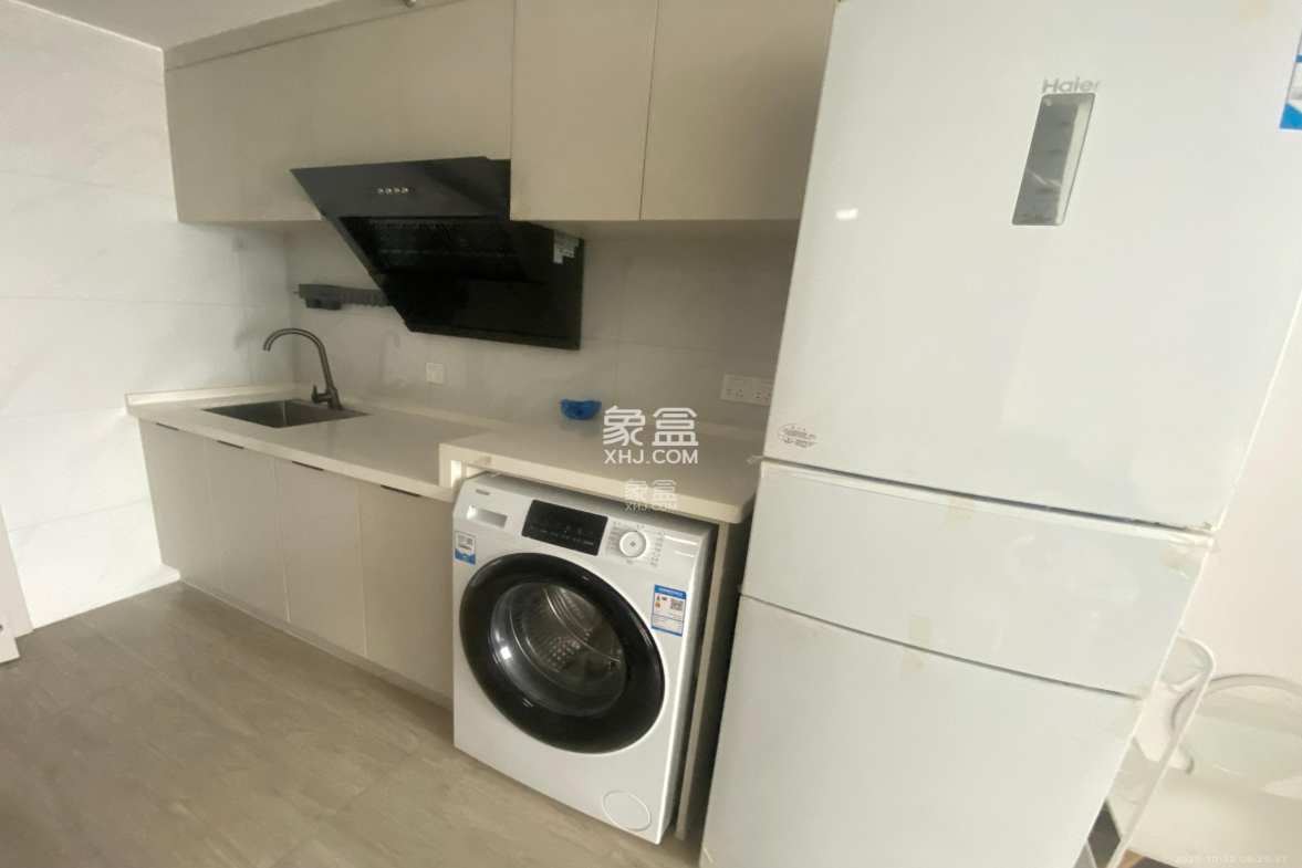 佳兆业云顶梅溪湖(佳兆业梅溪荟)  1室0厅0卫    2000.0元/月 佳兆业云顶梅溪湖(佳兆业梅溪荟)  1室0厅0卫    2000.0元/月室内图