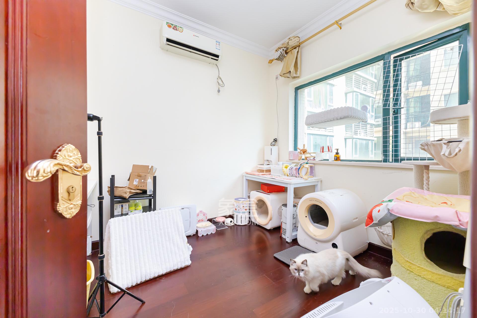 恒大名都  2室2厅1卫    49.8万 恒大名都  2室2厅1卫    49.8万卧室