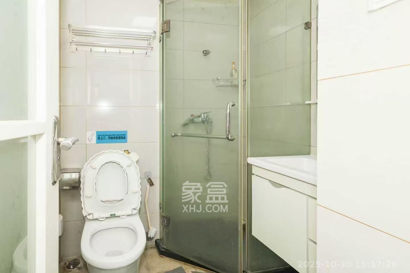 梅溪鑫苑名家  1室1厅1卫    1200.0元/月室内图