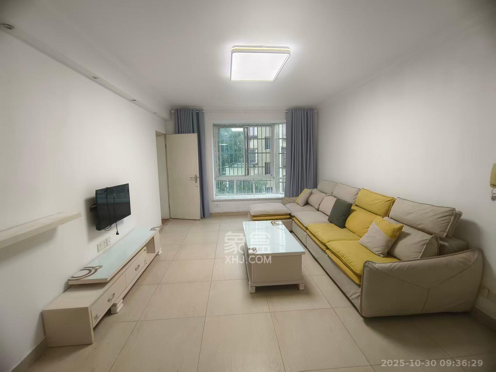 咸嘉新村西子园 3室2厅1卫 2200.0元/月 咸嘉新村西子园 3室2厅1卫 2200.0元/月室内图