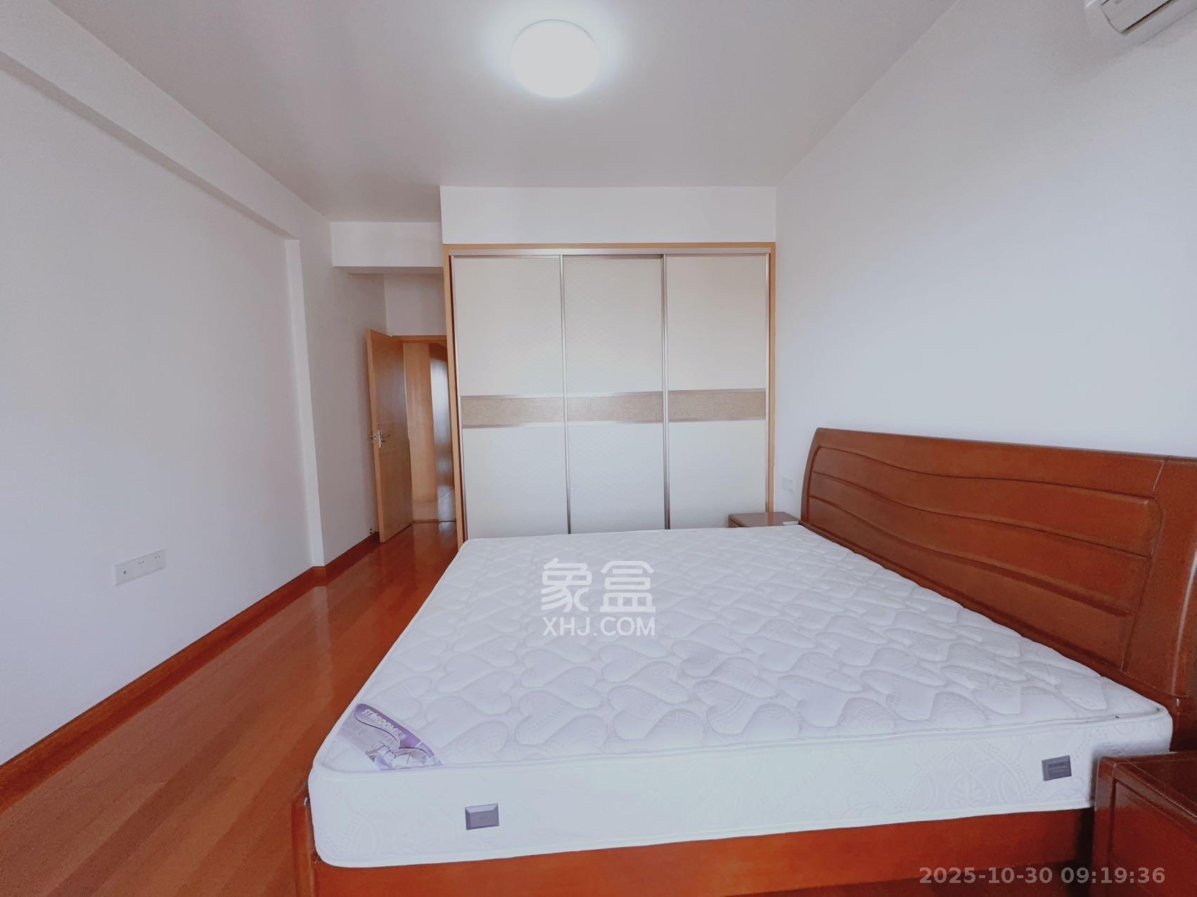 博林金谷 1室2厅1卫 3000.0元/月 博林金谷 1室2厅1卫 3000.0元/月室内图