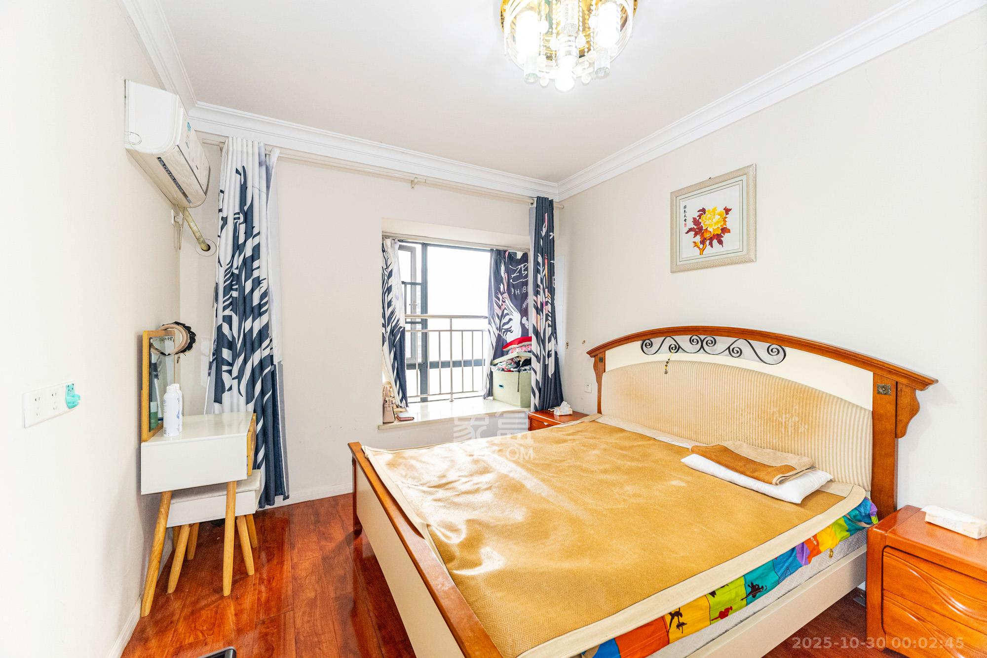 盛地尊域  3室2厅1卫    65.8万卧室