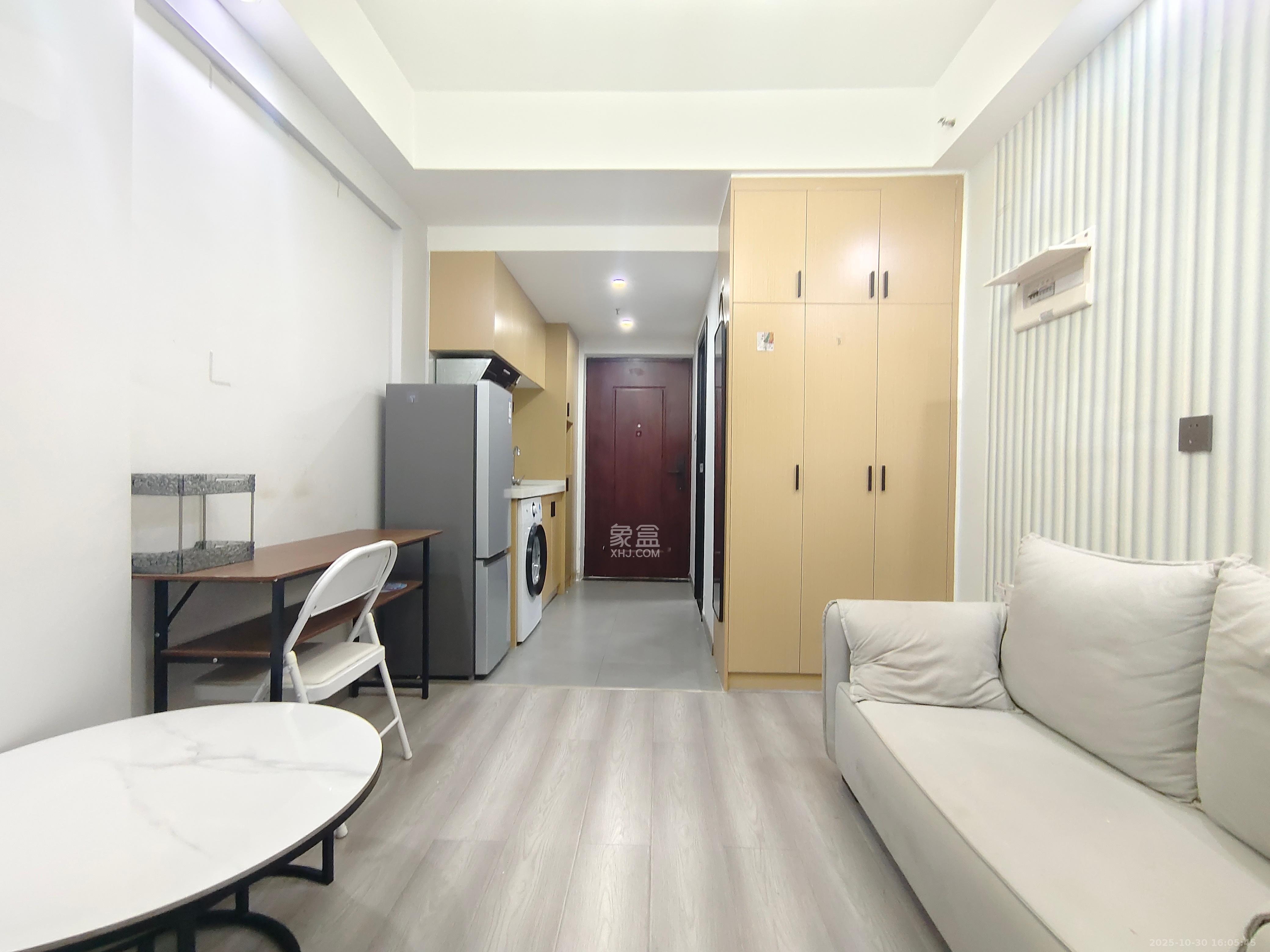 保利海德公园 1室1厅1卫 1700.0元/月 保利海德公园 1室1厅1卫 1700.0元/月室内图