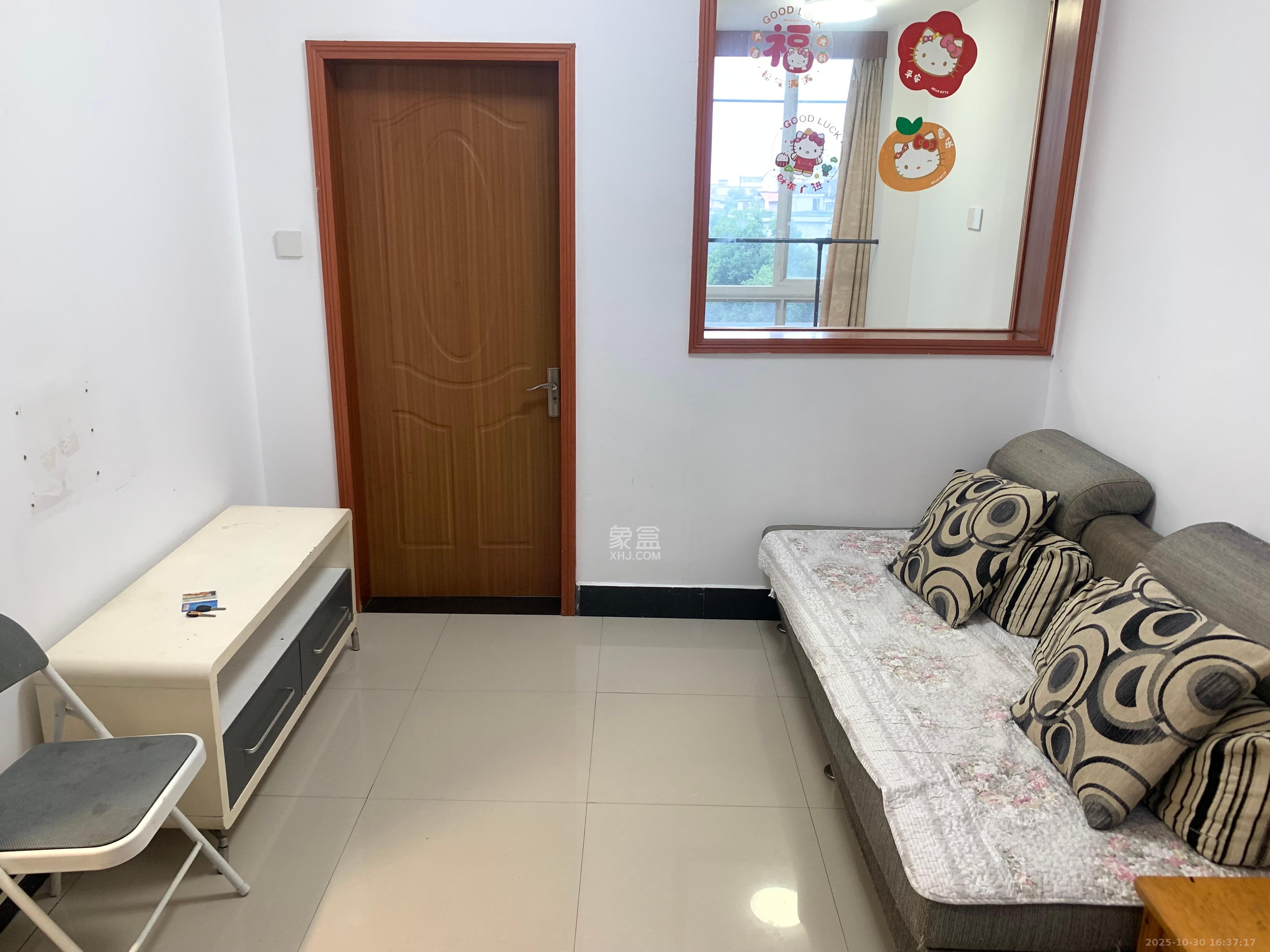 未来城科学家园  1室1厅1卫    1600.0元/月 未来城科学家园  1室1厅1卫    1600.0元/月室内图