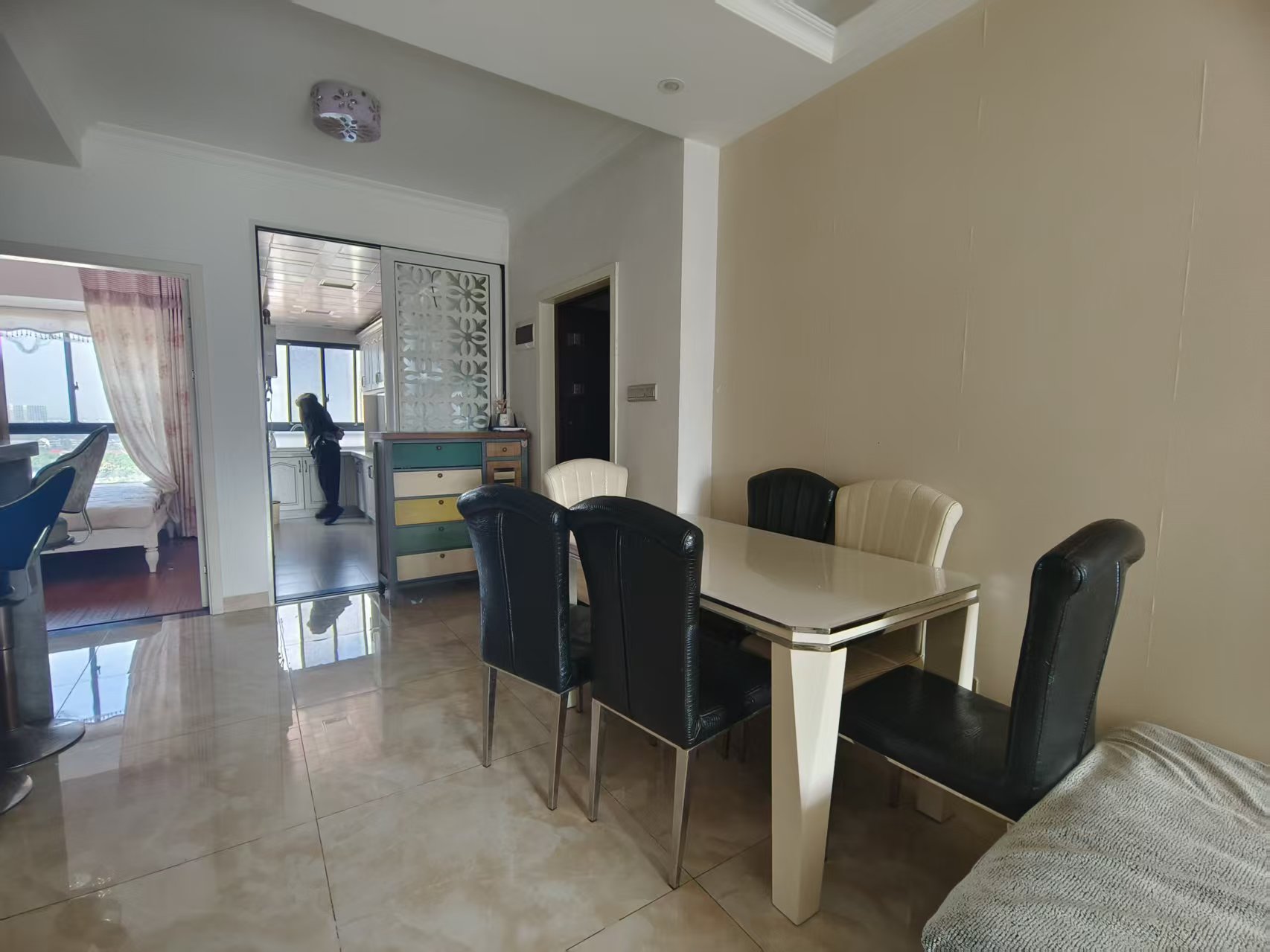 龙洲馨苑  2室2厅1卫    1650.0元/月室内图