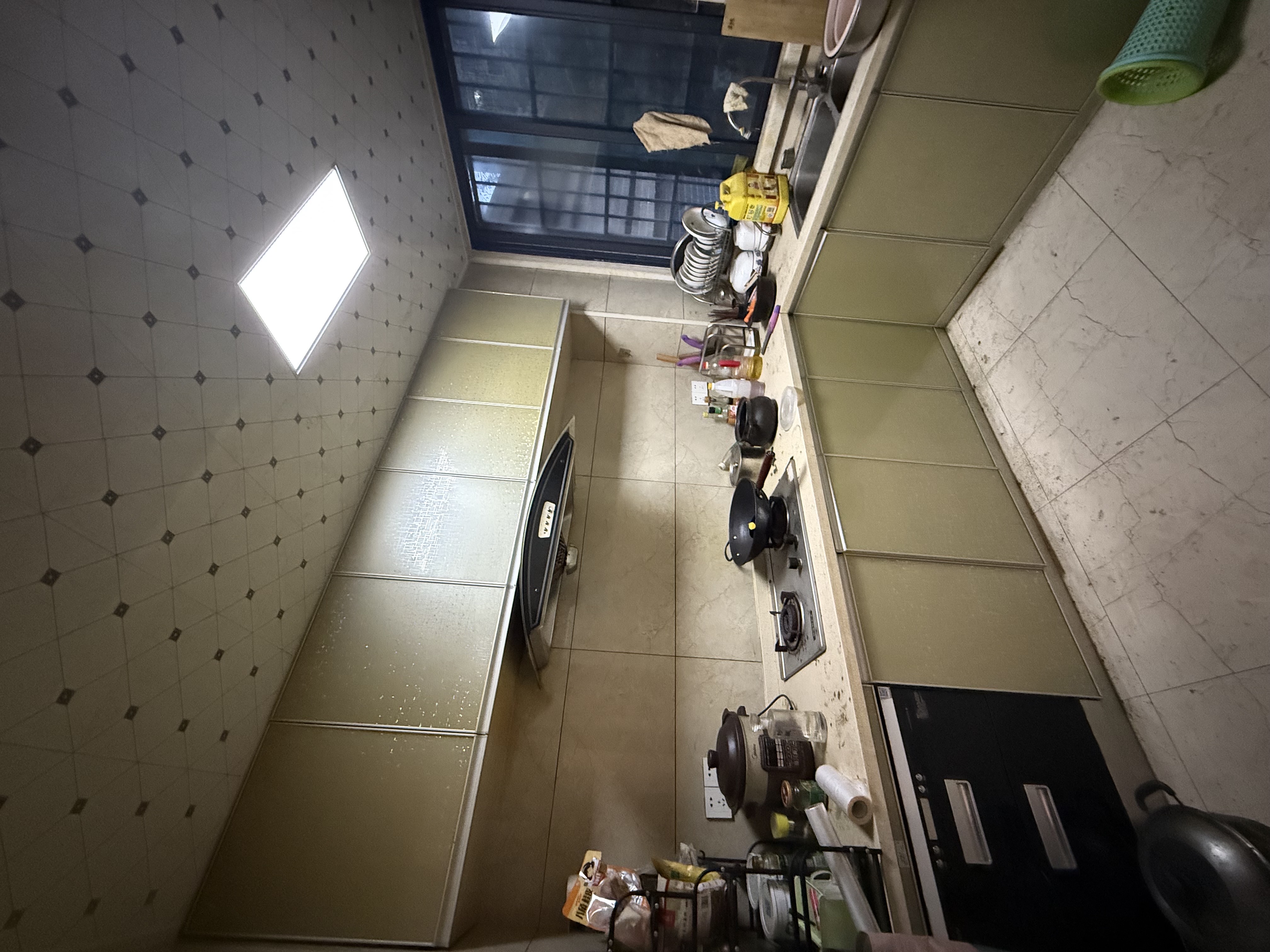 长湖峰境  1室0厅0卫    2500.0元/月室内图