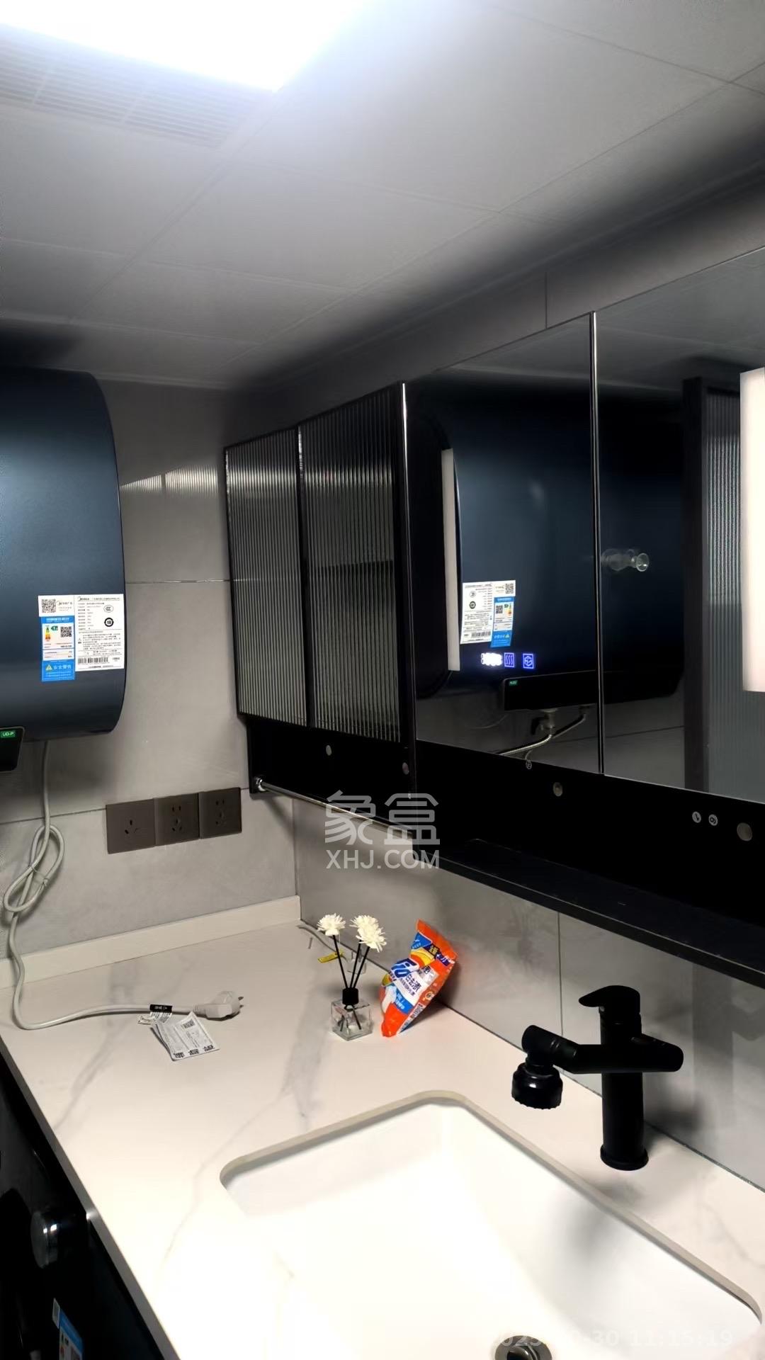 海伦春天 2室2厅1卫 1700.0元/月 海伦春天 2室2厅1卫 1700.0元/月室内图