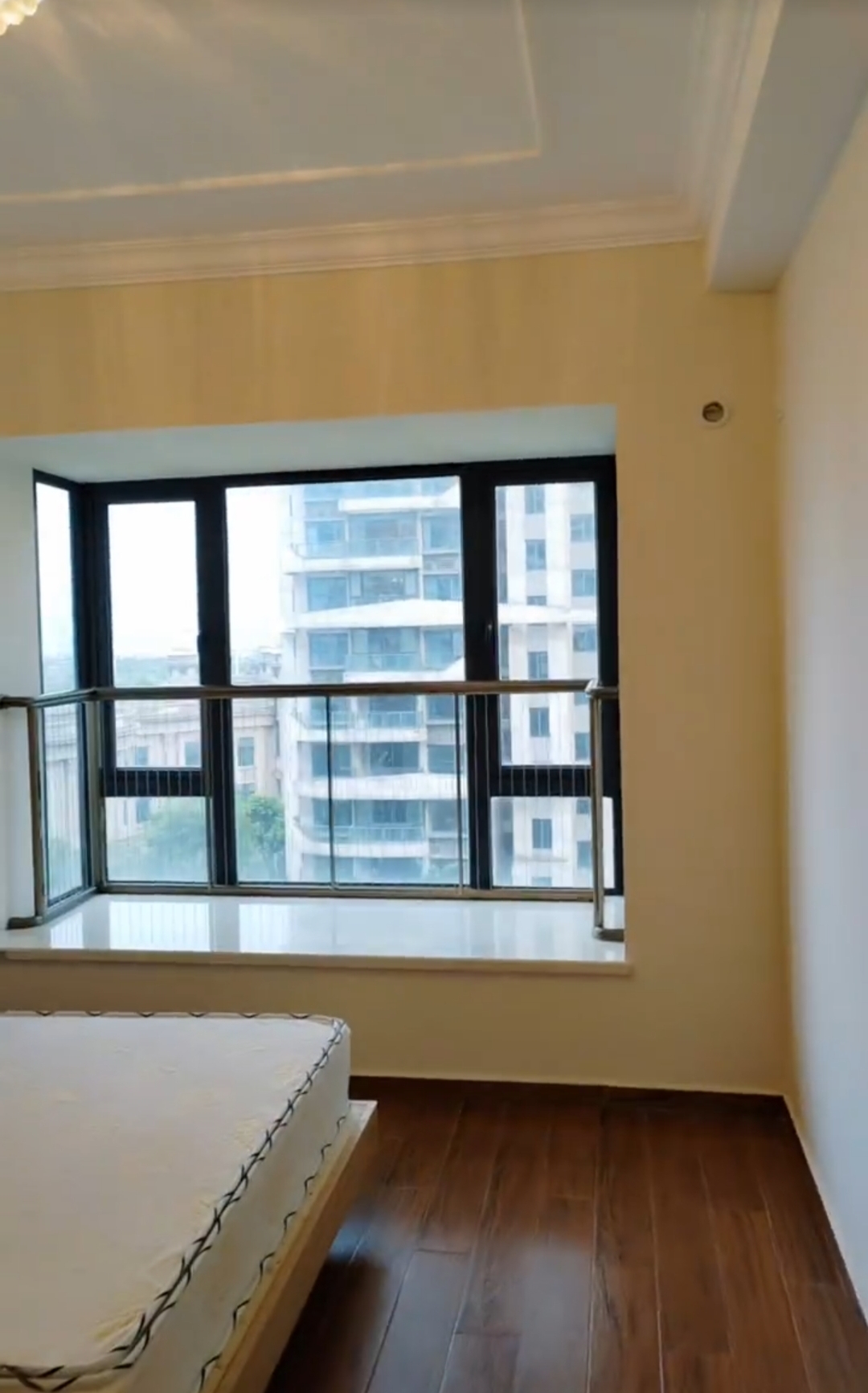 恒大海口文化旅游城  4室2厅2卫    4500.0元/月室内图