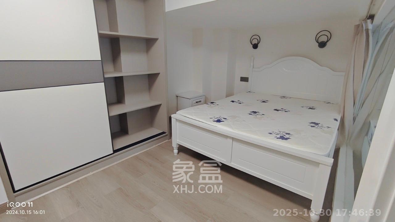 振业城三期  1室0厅0卫    2500.0元/月 振业城三期  1室0厅0卫    2500.0元/月室内图