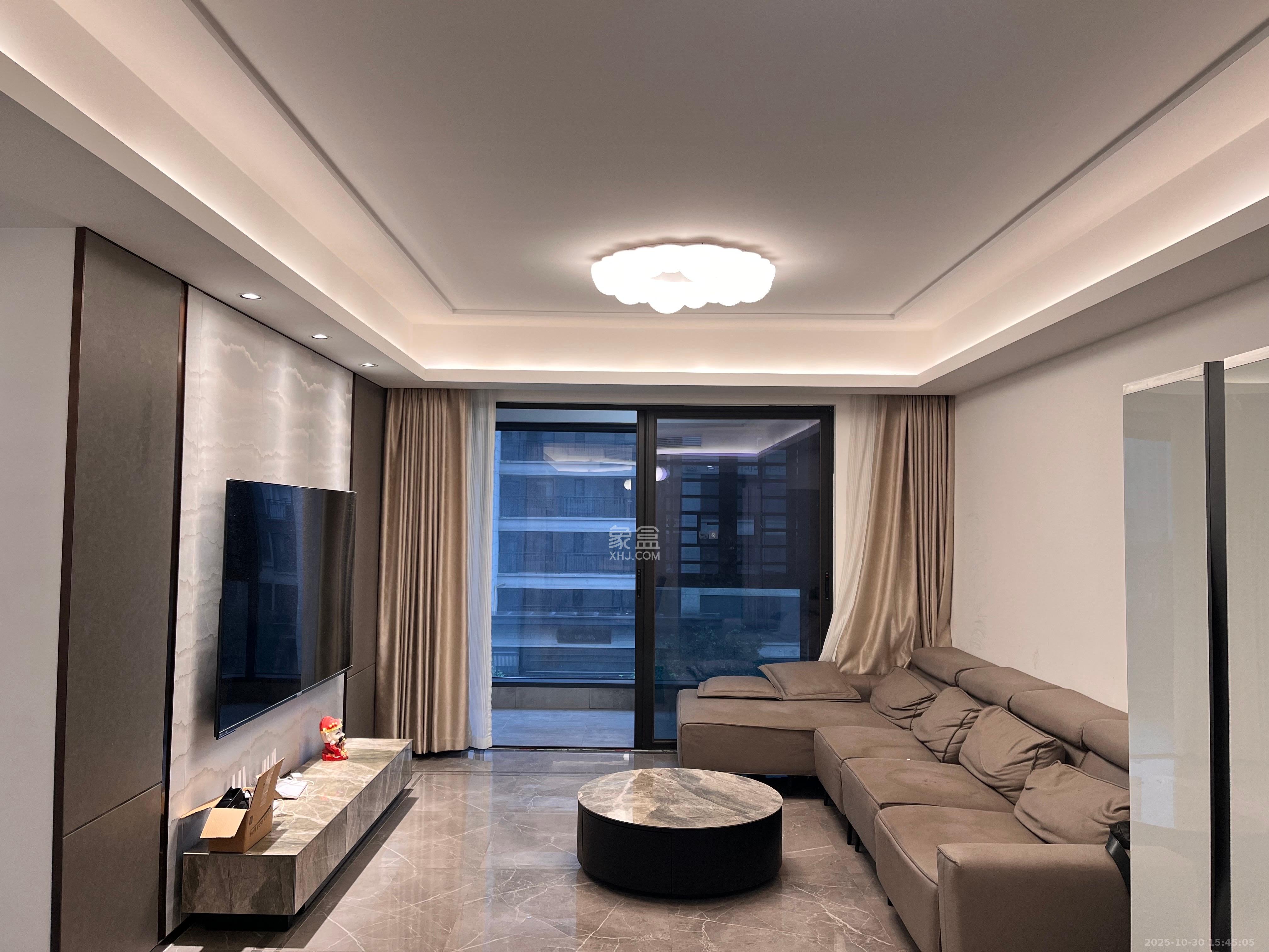 金茂建发泊悦  3室2厅2卫    4200.0元/月 金茂建发泊悦  3室2厅2卫    4200.0元/月