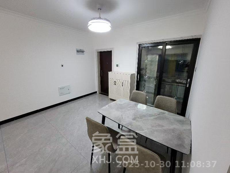 桥头家苑一期  2室1厅1卫    1800.0元/月室内图