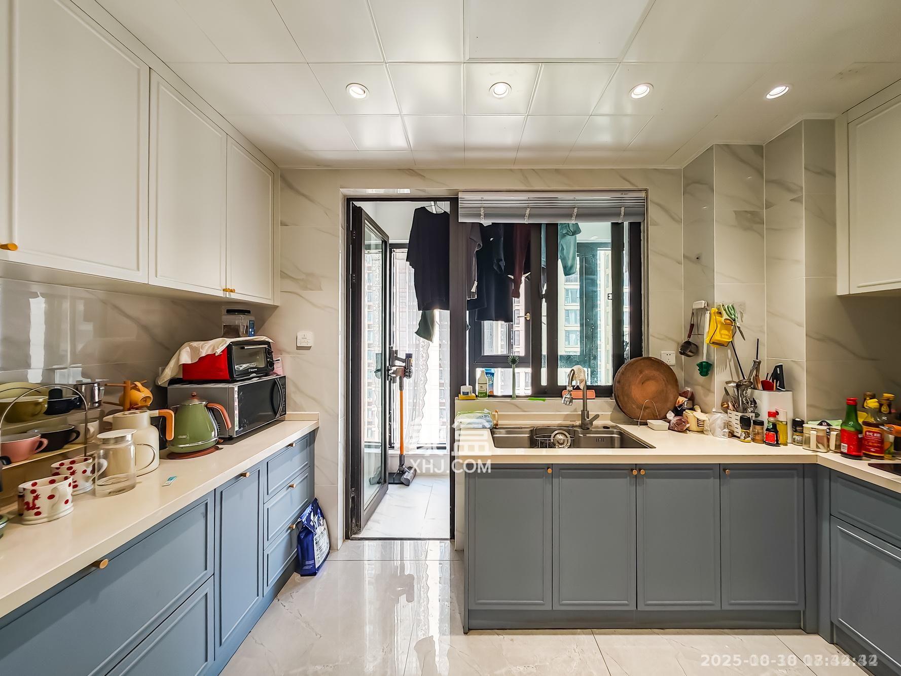 恒基旭辉湖山赋  1室0厅0卫    3000.0元/月室内图