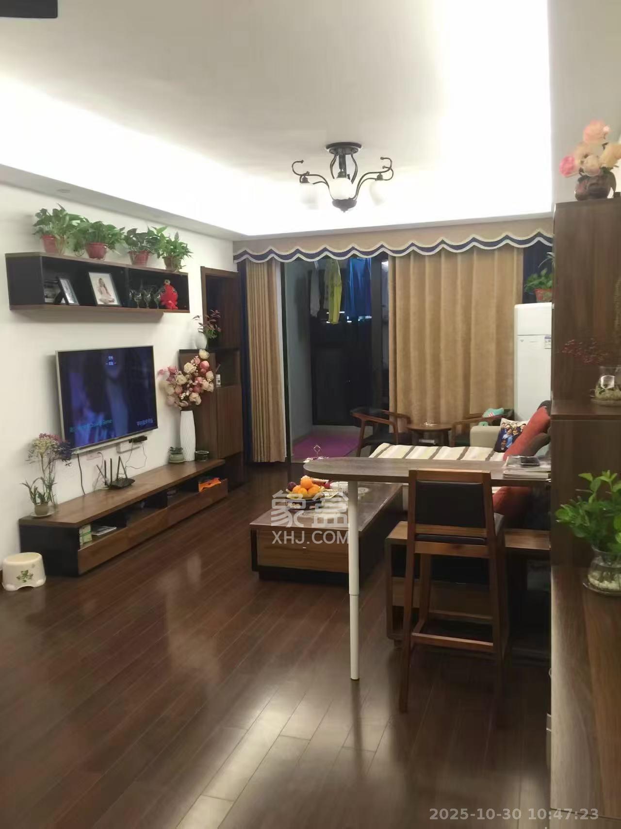 万科里梅溪郡  3室2厅1卫    3500.0元/月