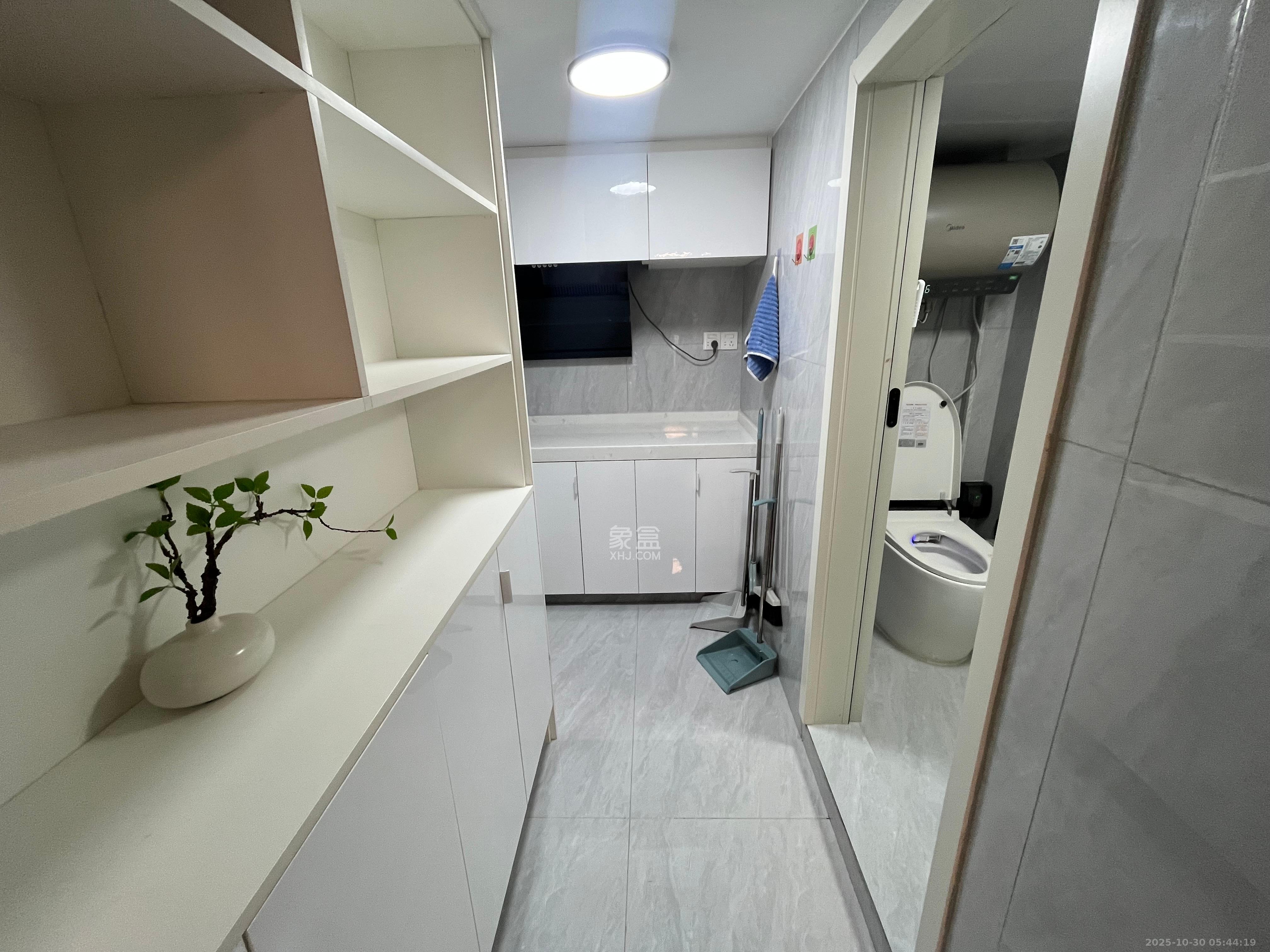 时代MOMA云PARK  1室1厅1卫    1700.0元/月室内图