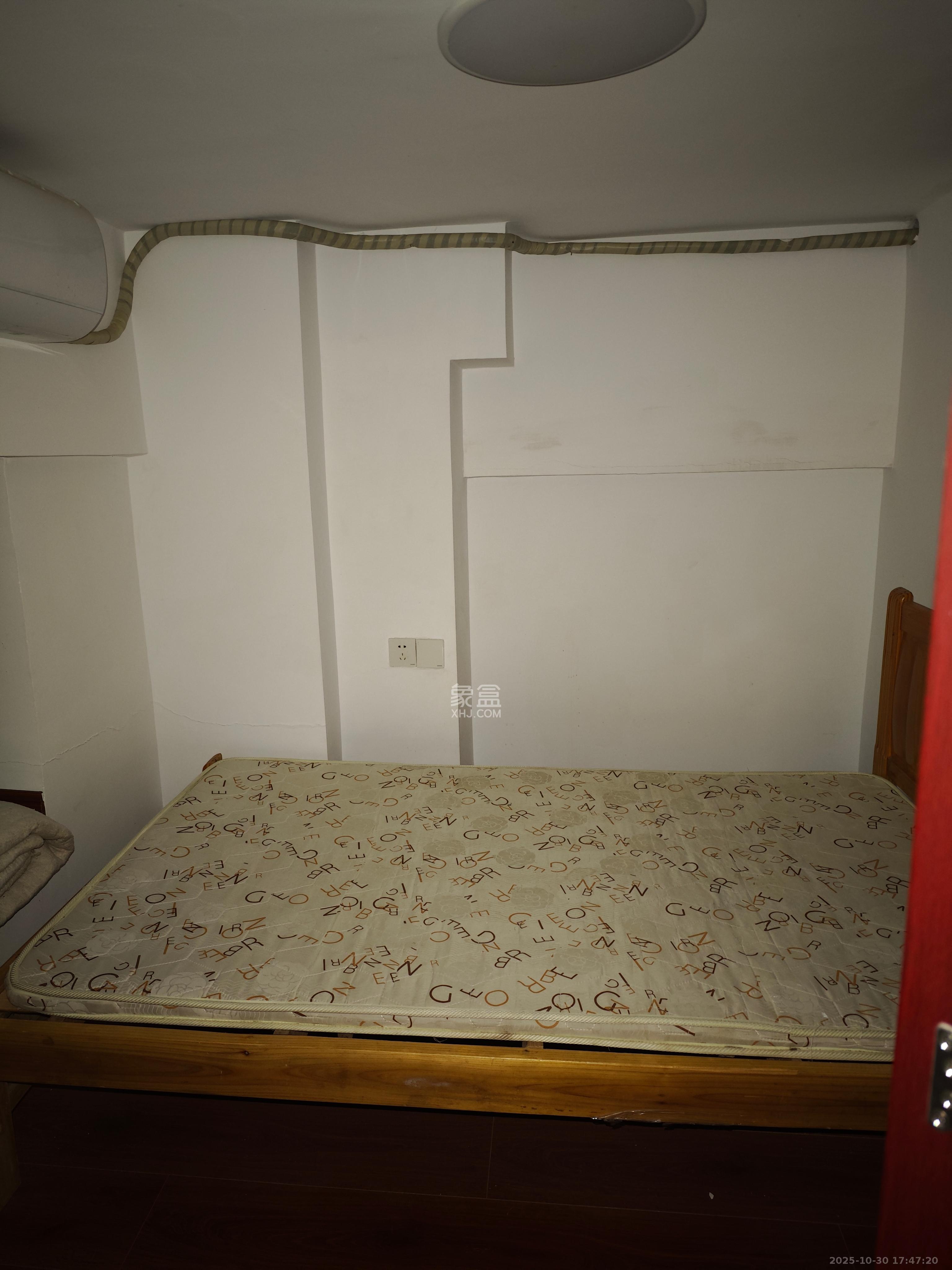 梅溪湖金茂湾 2室1厅1卫 1500.0元/月 梅溪湖金茂湾 2室1厅1卫 1500.0元/月室内图