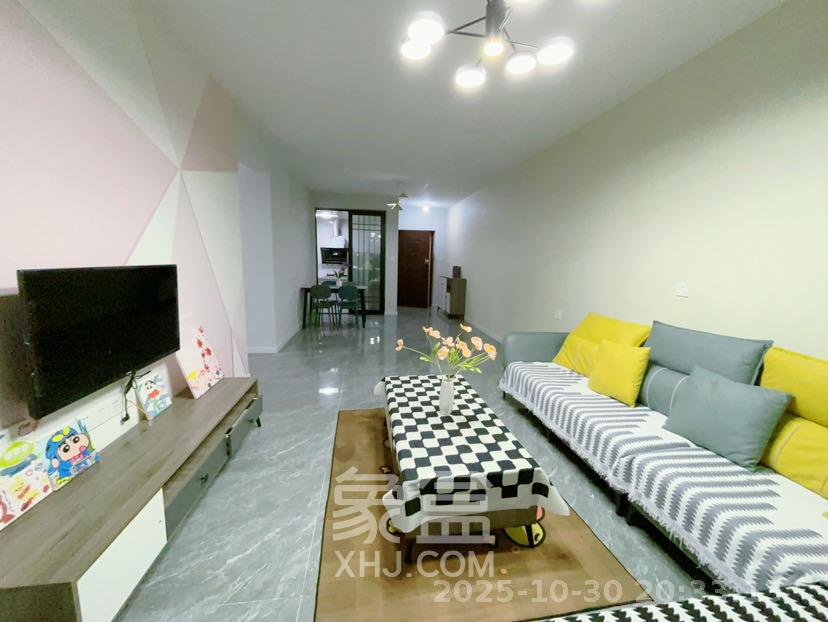 世茂璀璨天城  3室2厅2卫    3500.0元/月