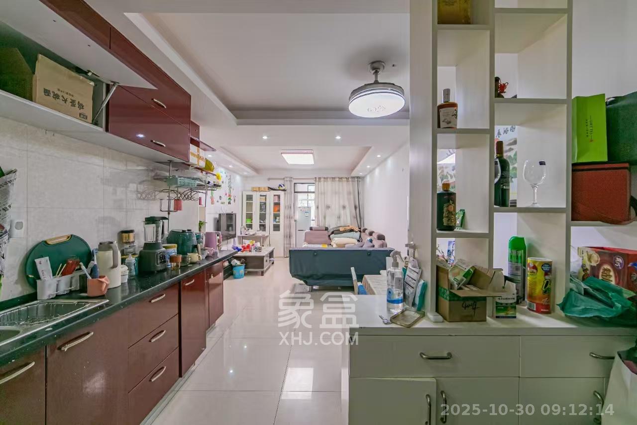 华润凤凰城一期  2室2厅1卫    1800.0元/月 华润凤凰城一期  2室2厅1卫    1800.0元/月