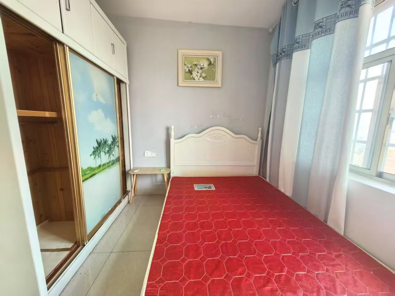 旁山冲 2室1厅1卫 200.00元/月 旁山冲 2室1厅1卫 200.00元/月室内图