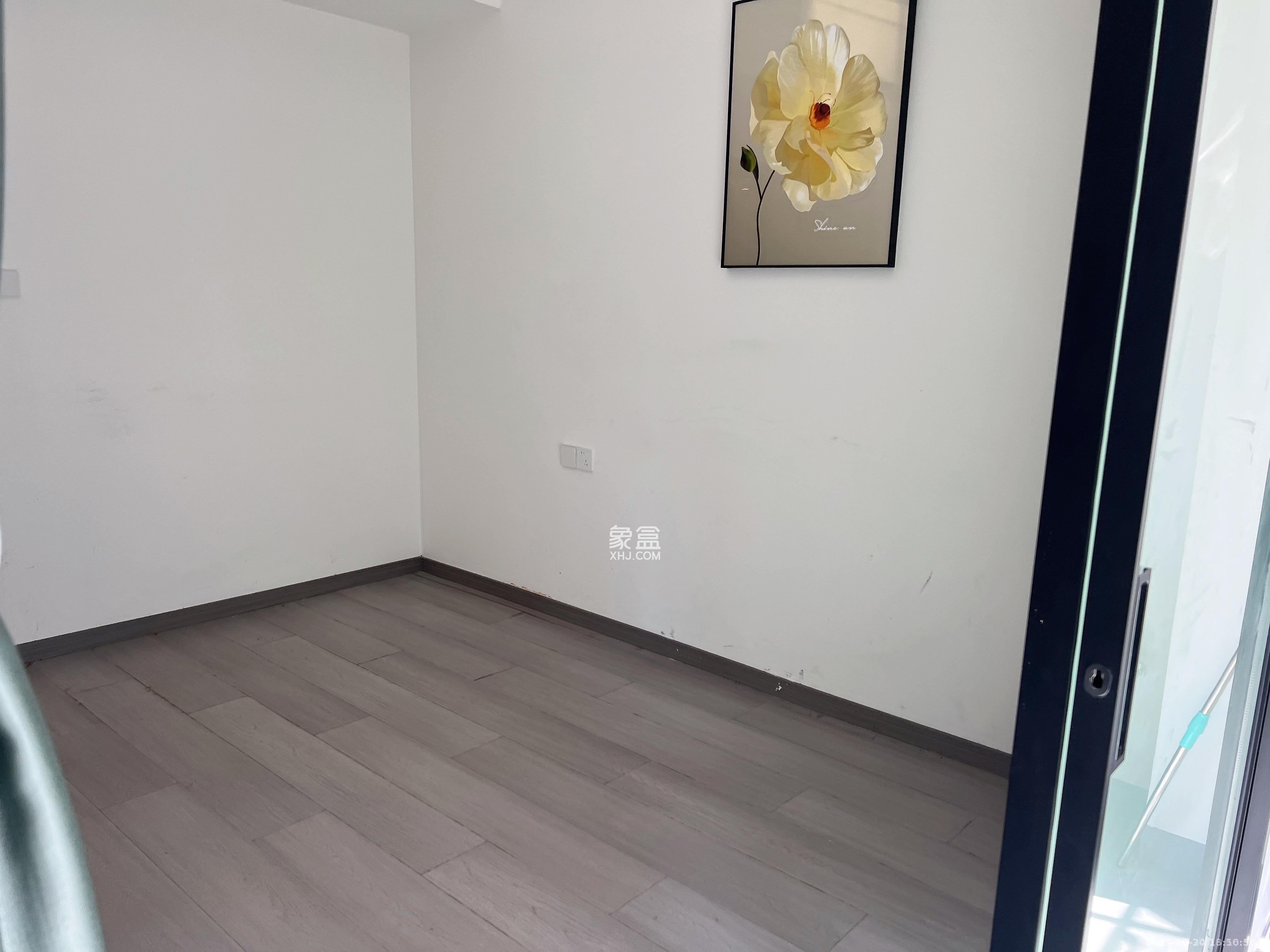 绿城美的明月江南  4室2厅0卫    3000.0元/月 绿城美的明月江南  4室2厅0卫    3000.0元/月室内图