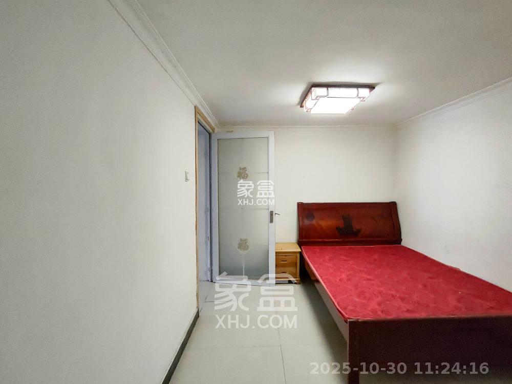 森林公园壹号（森林雅苑）  3室2厅1卫    2400.0元/月室内图