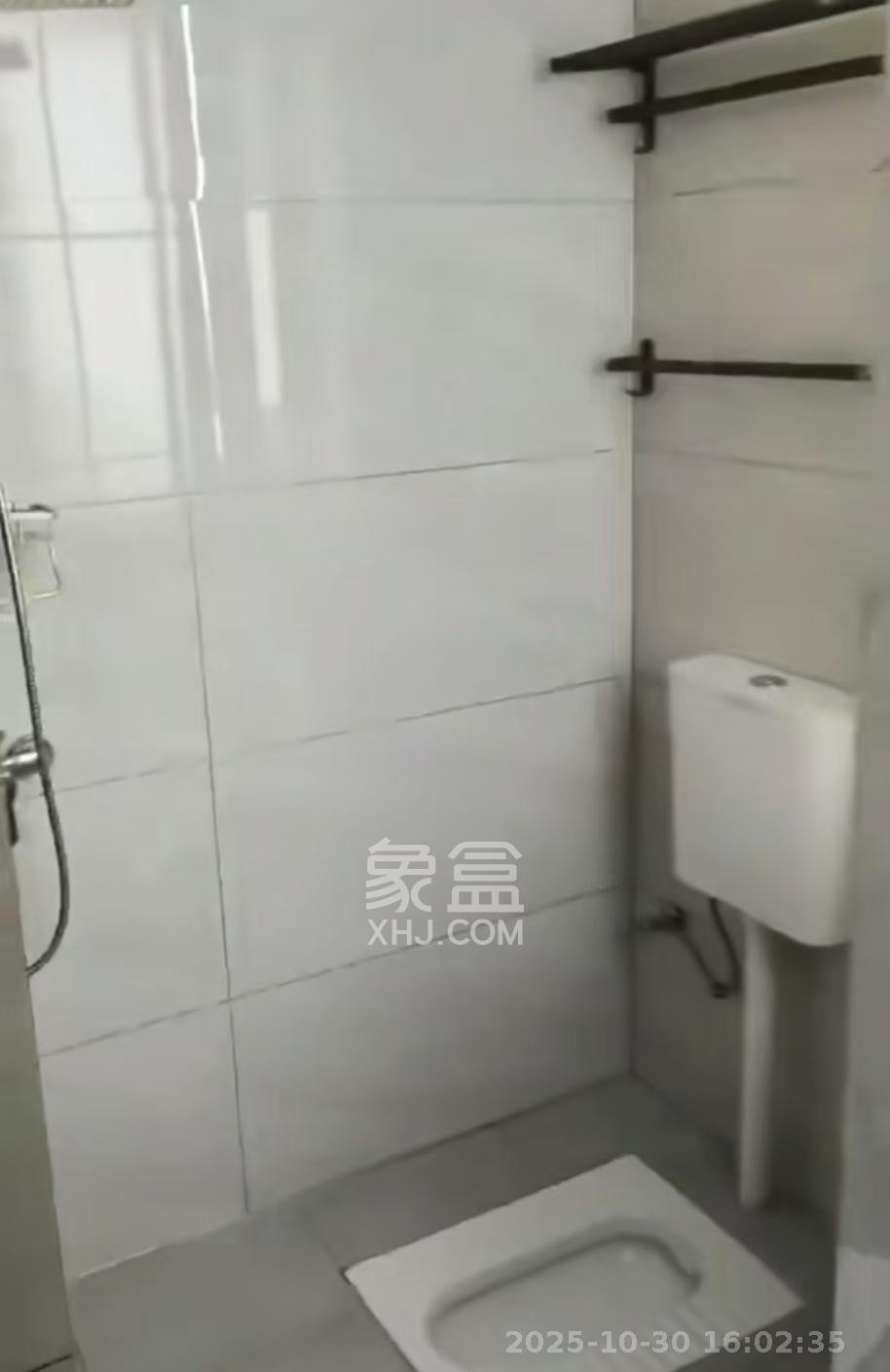 和润园三期  1室1厅1卫    1200.0元/月 和润园三期  1室1厅1卫    1200.0元/月室内图