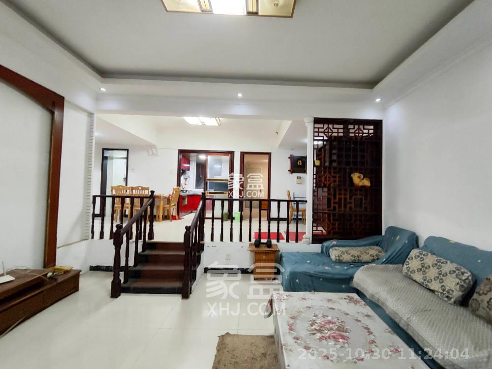 森林公园壹号（森林雅苑）  3室2厅1卫    2400.0元/月