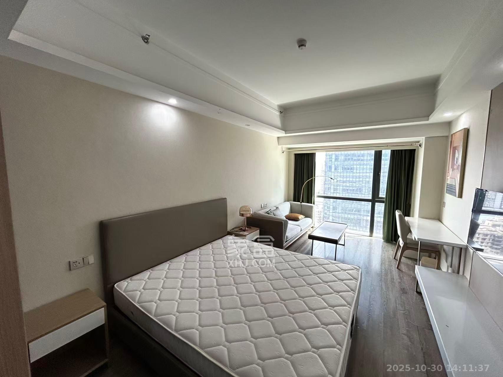 华远华时代  1室1厅1卫    2400.0元/月