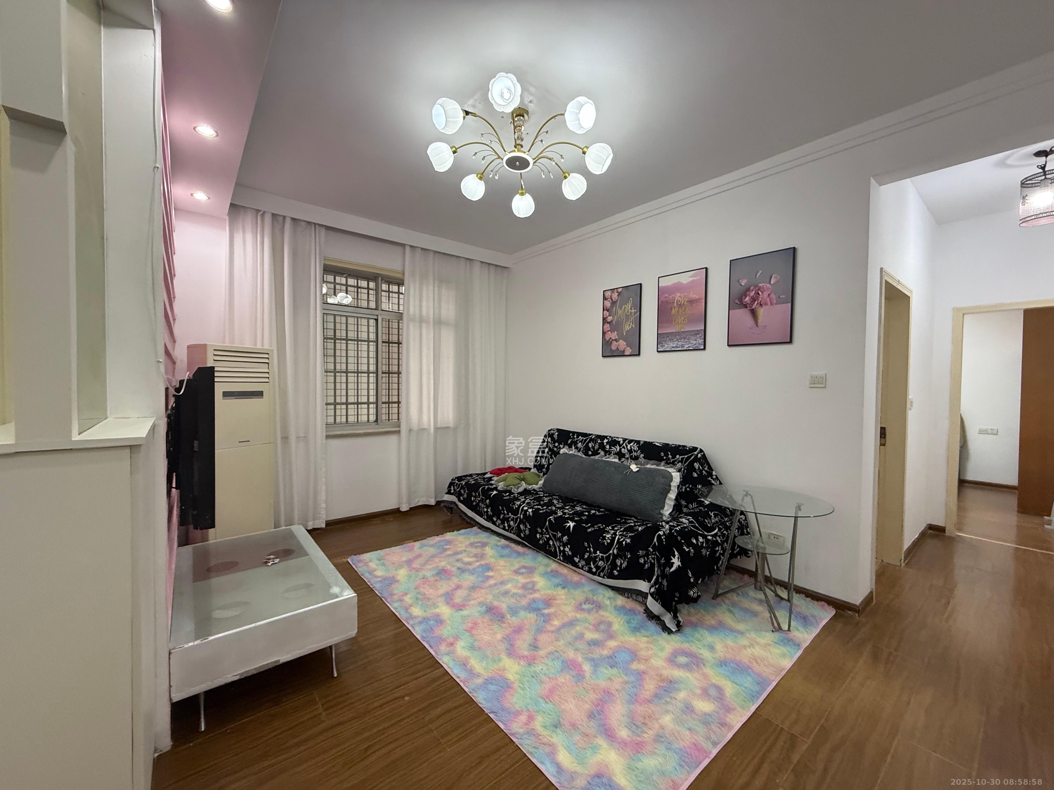 东方新世界  2室1厅1卫    2100.0元/月