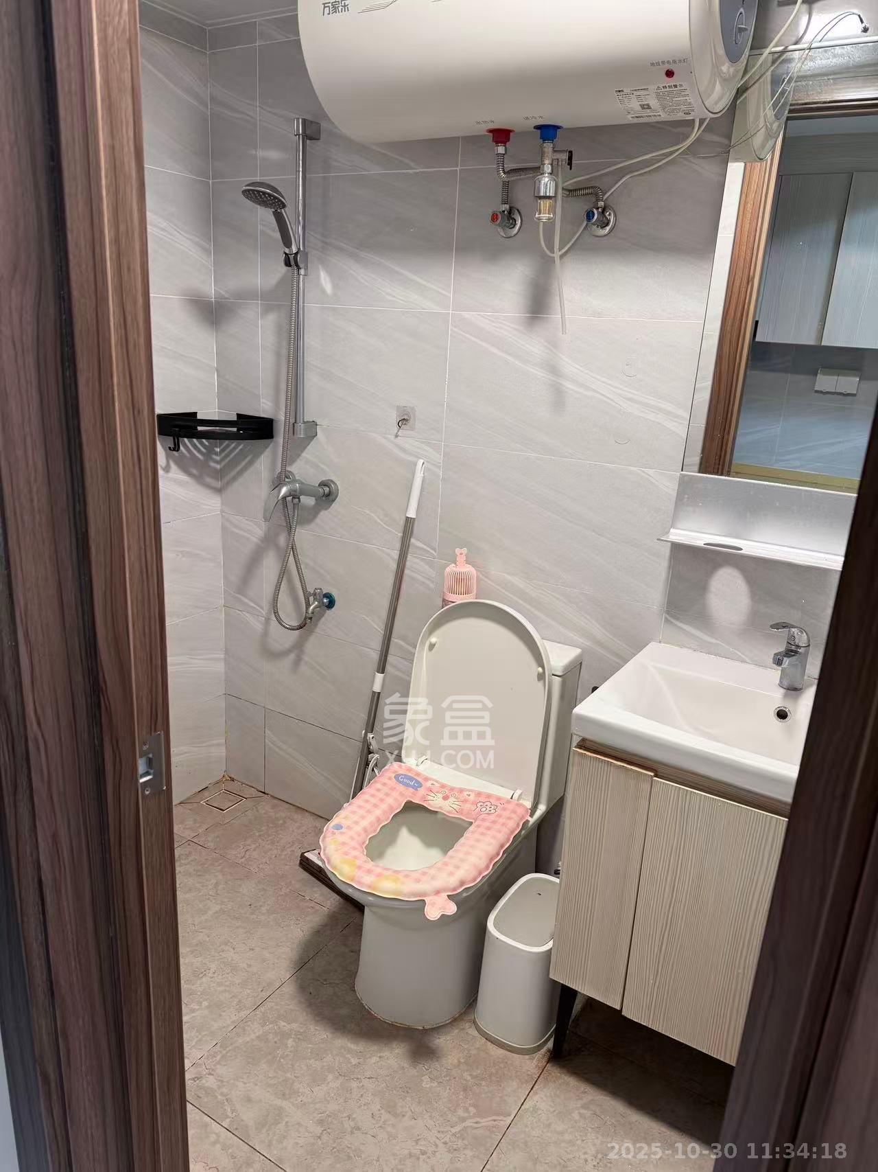 新长海漓湘悦  1室1厅1卫    1300.0元/月 新长海漓湘悦  1室1厅1卫    1300.0元/月室内图