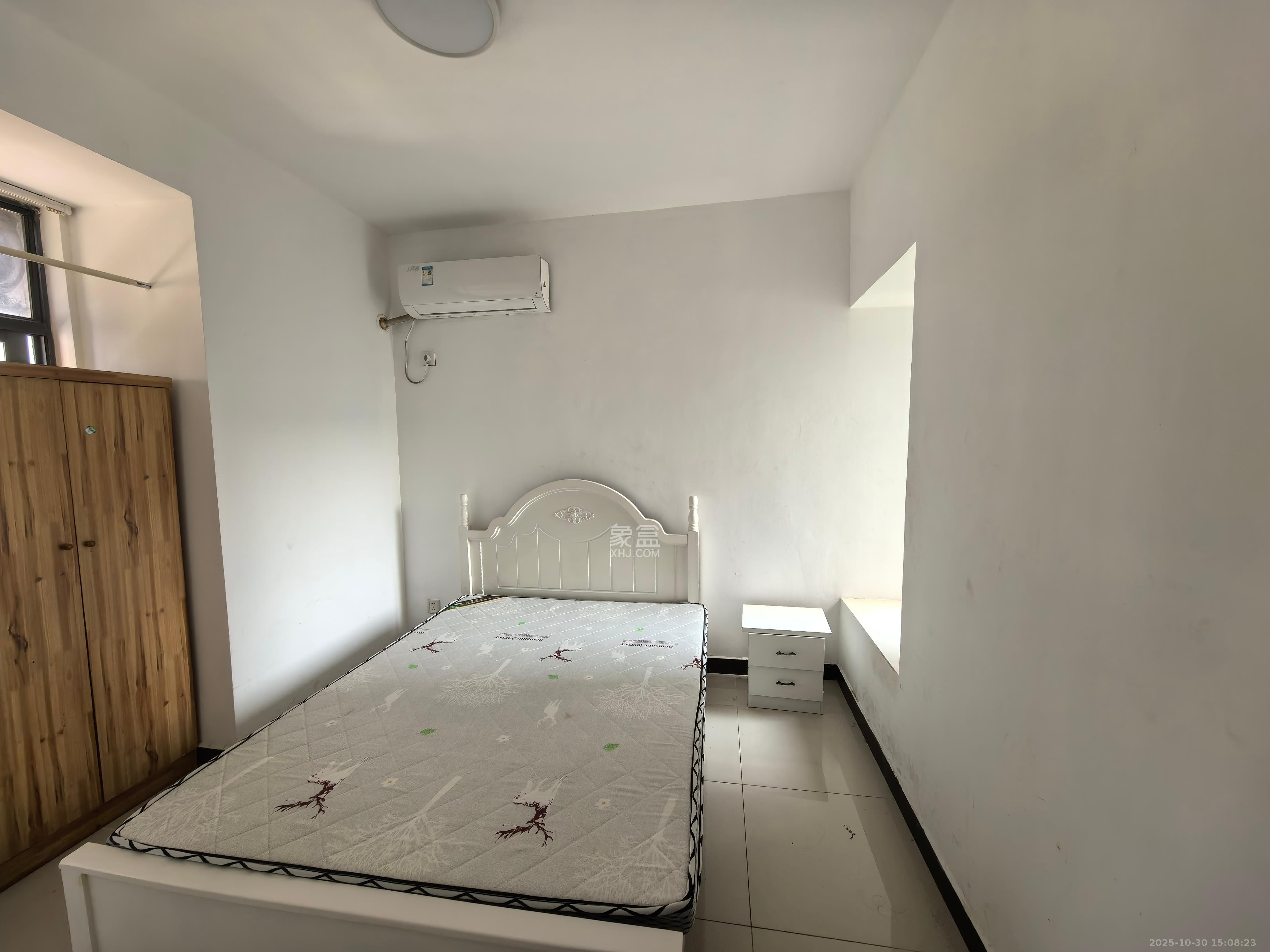 中信文化广场（中信新城二期）  3室2厅1卫    1700.0元/月室内图