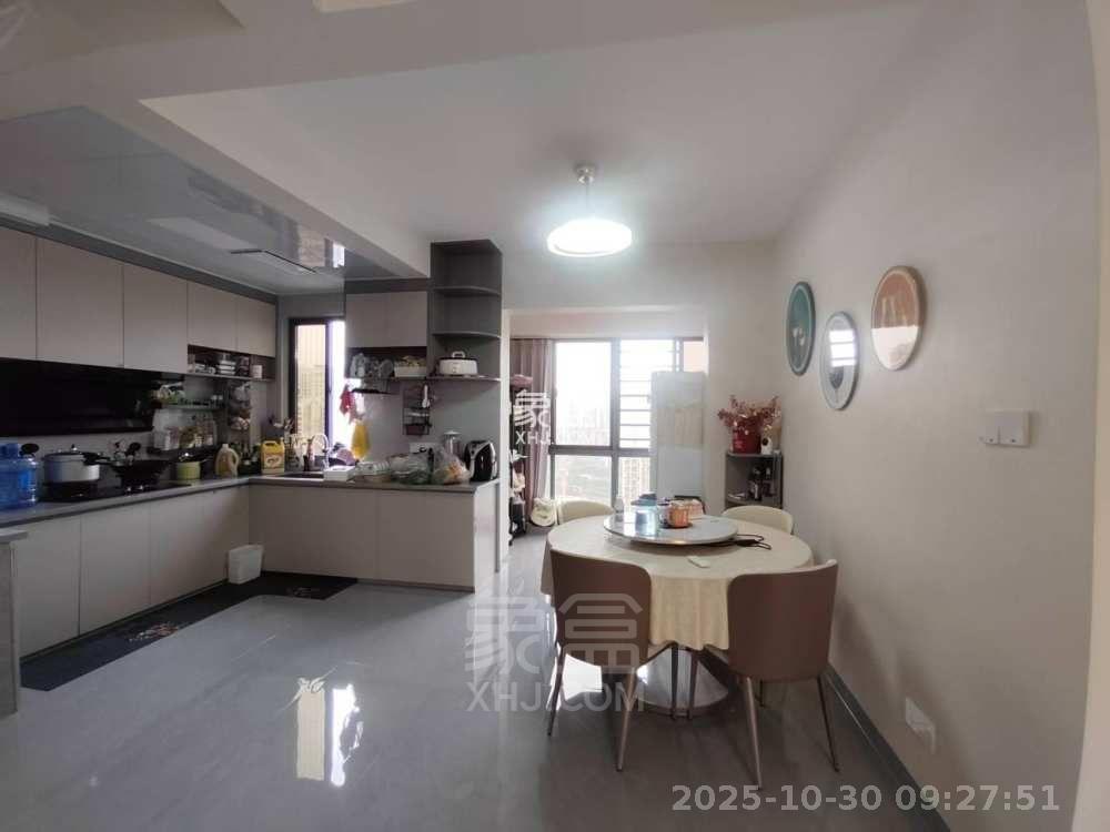 亿都漫城  3室2厅2卫    2500.0元/月室内图