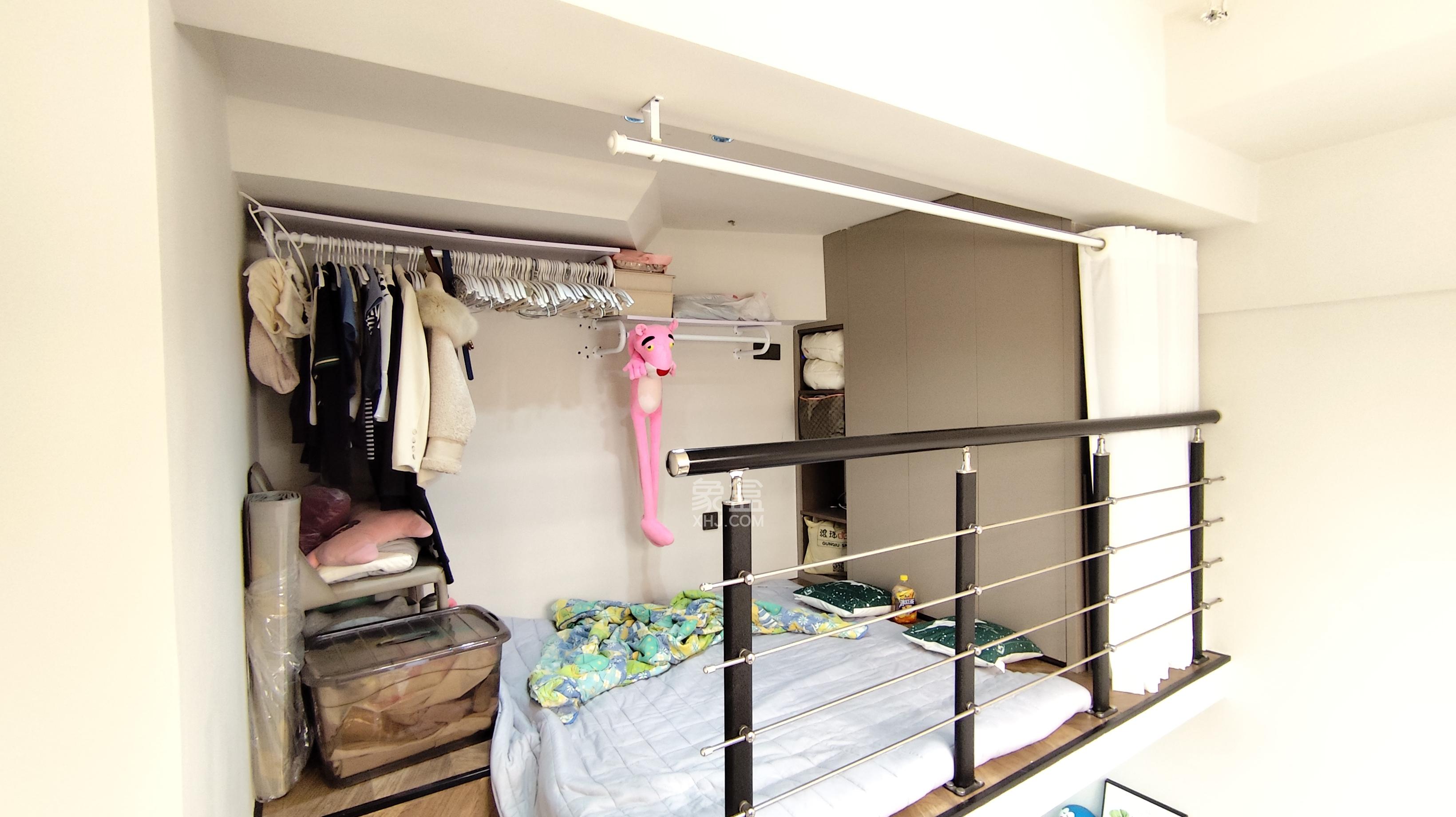 天鸿天府(天鸿中央大院) 1室0厅0卫 2100.0元/月 天鸿天府(天鸿中央大院) 1室0厅0卫 2100.0元/月室内图