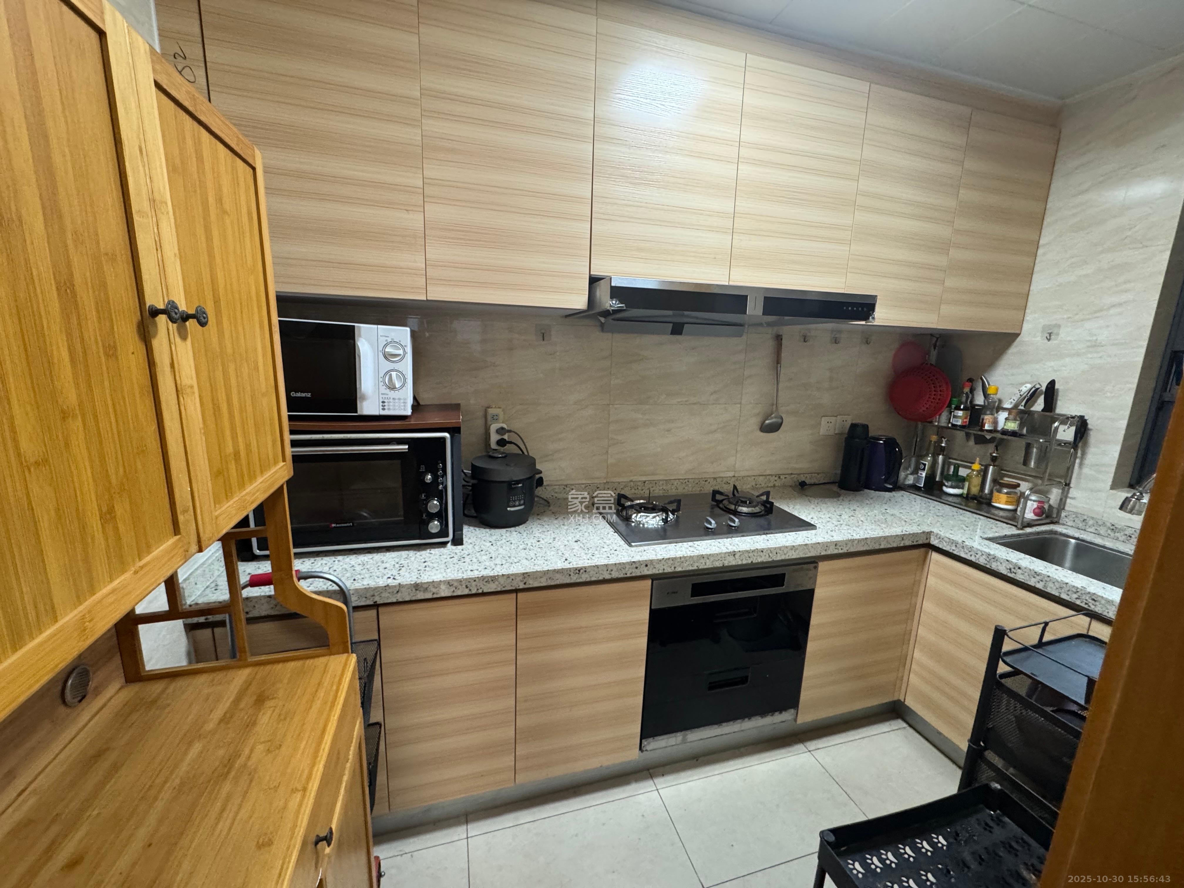 珠江郦城公园1号 2室1厅1卫 2200.0元/月 珠江郦城公园1号 2室1厅1卫 2200.0元/月室内图