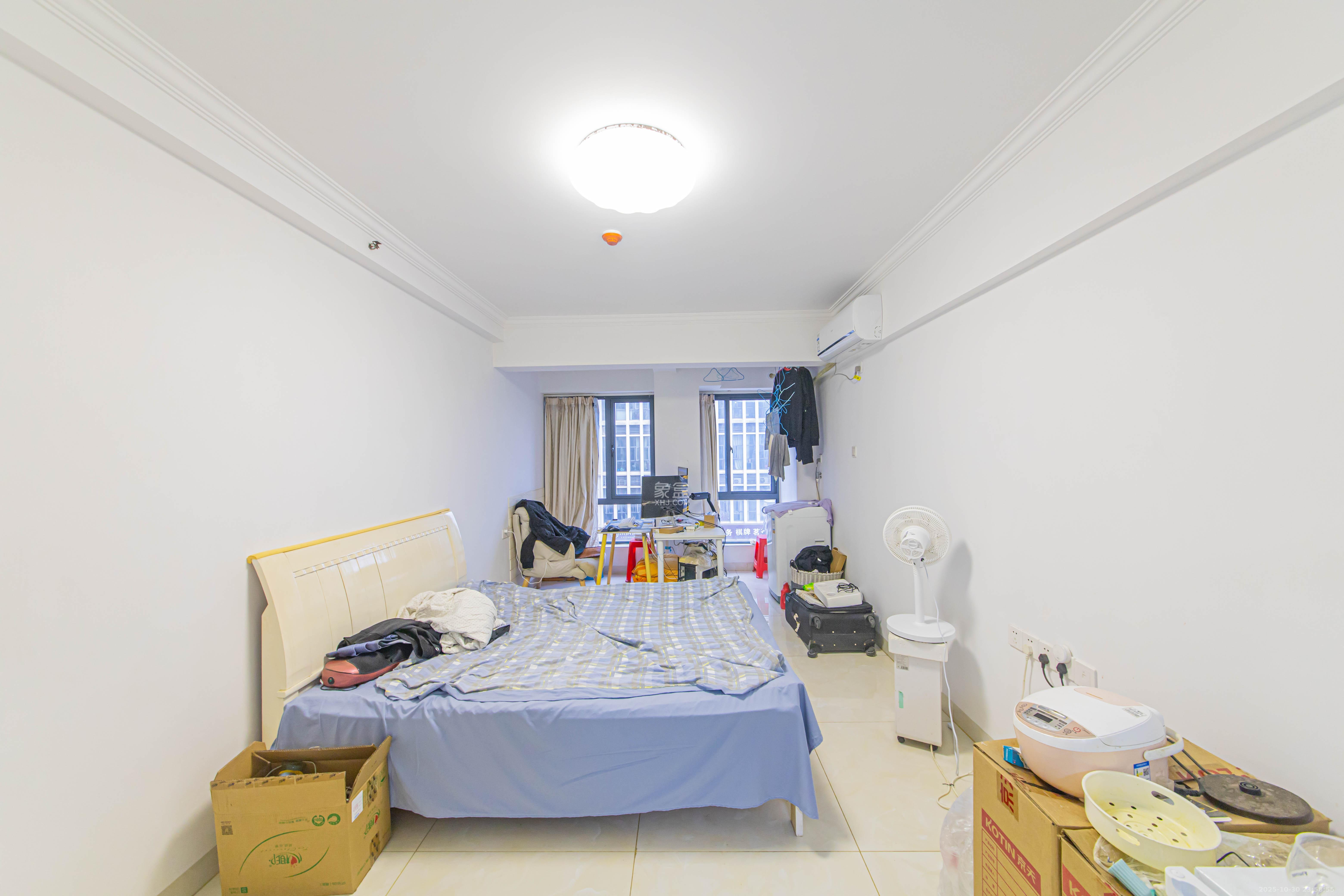 中建芙蓉嘉苑  1室1厅1卫    17.5万客厅