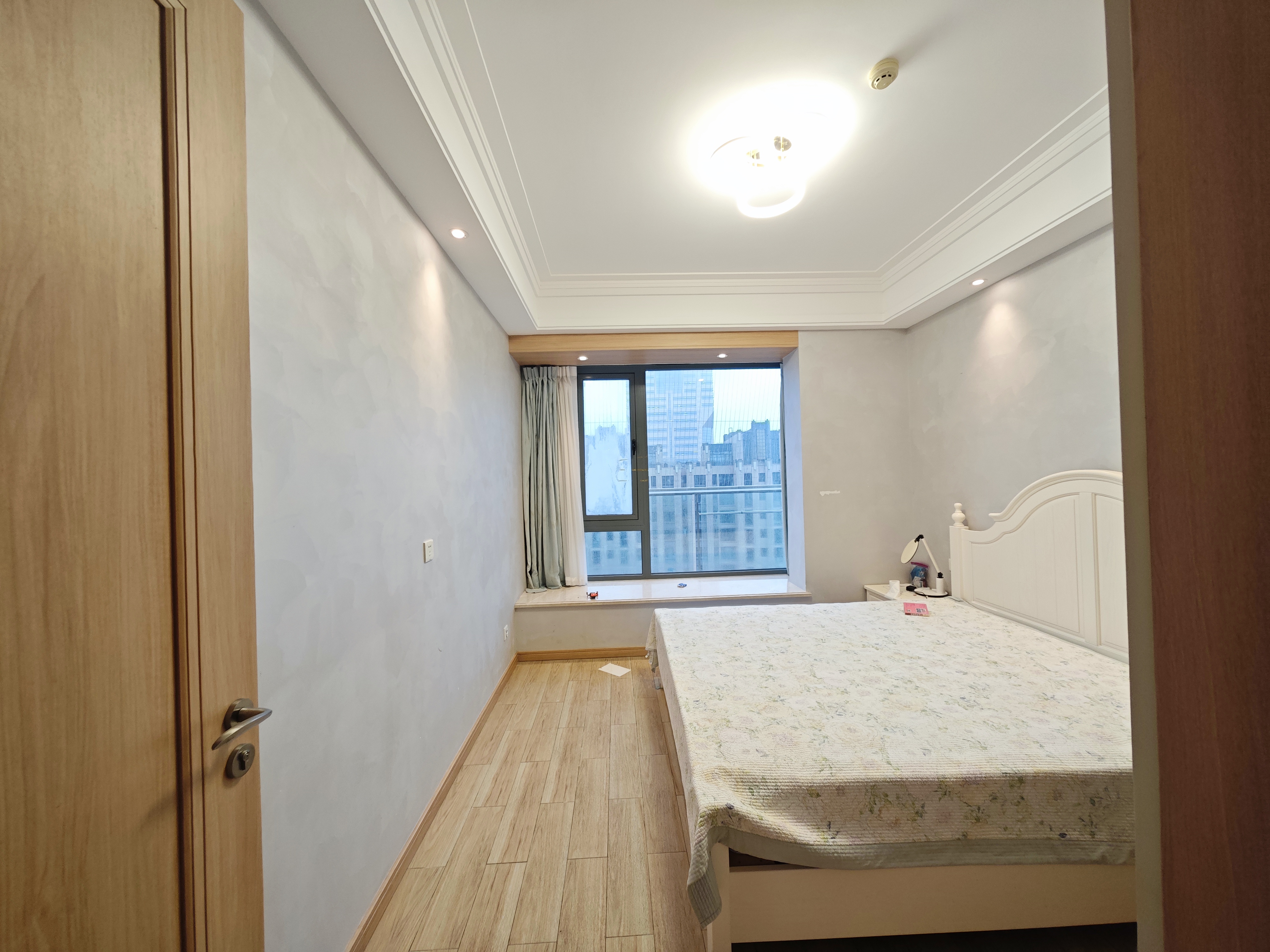 龙兴公馆 3室2厅2卫 7000.0元/月 龙兴公馆 3室2厅2卫 7000.0元/月室内图