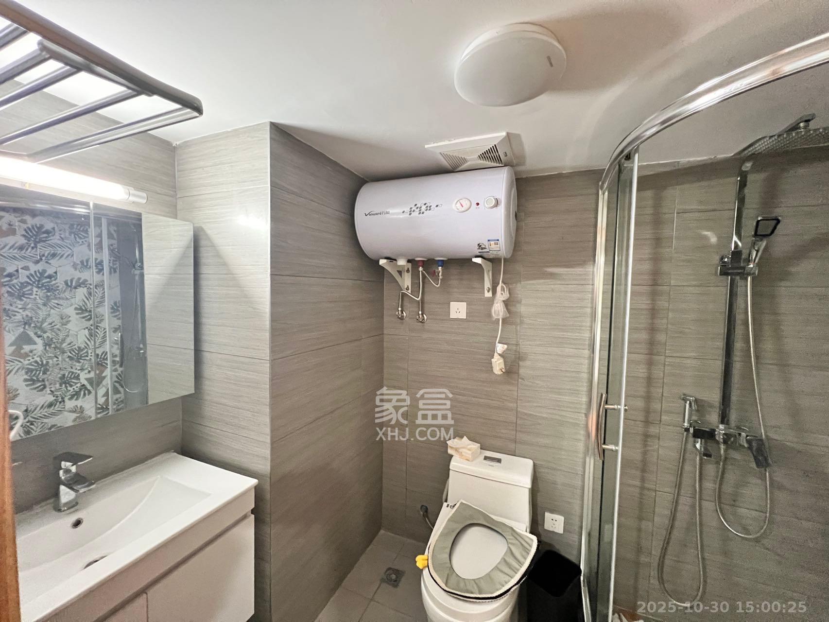 裕天国际商汇中心  1室1厅1卫    1600.0元/月室内图