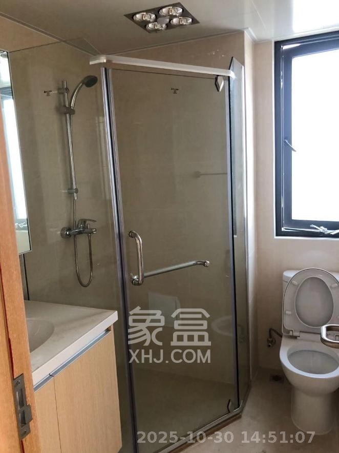 兰亭湾畔 3室2厅2卫 3500.0元/月 兰亭湾畔 3室2厅2卫 3500.0元/月室内图