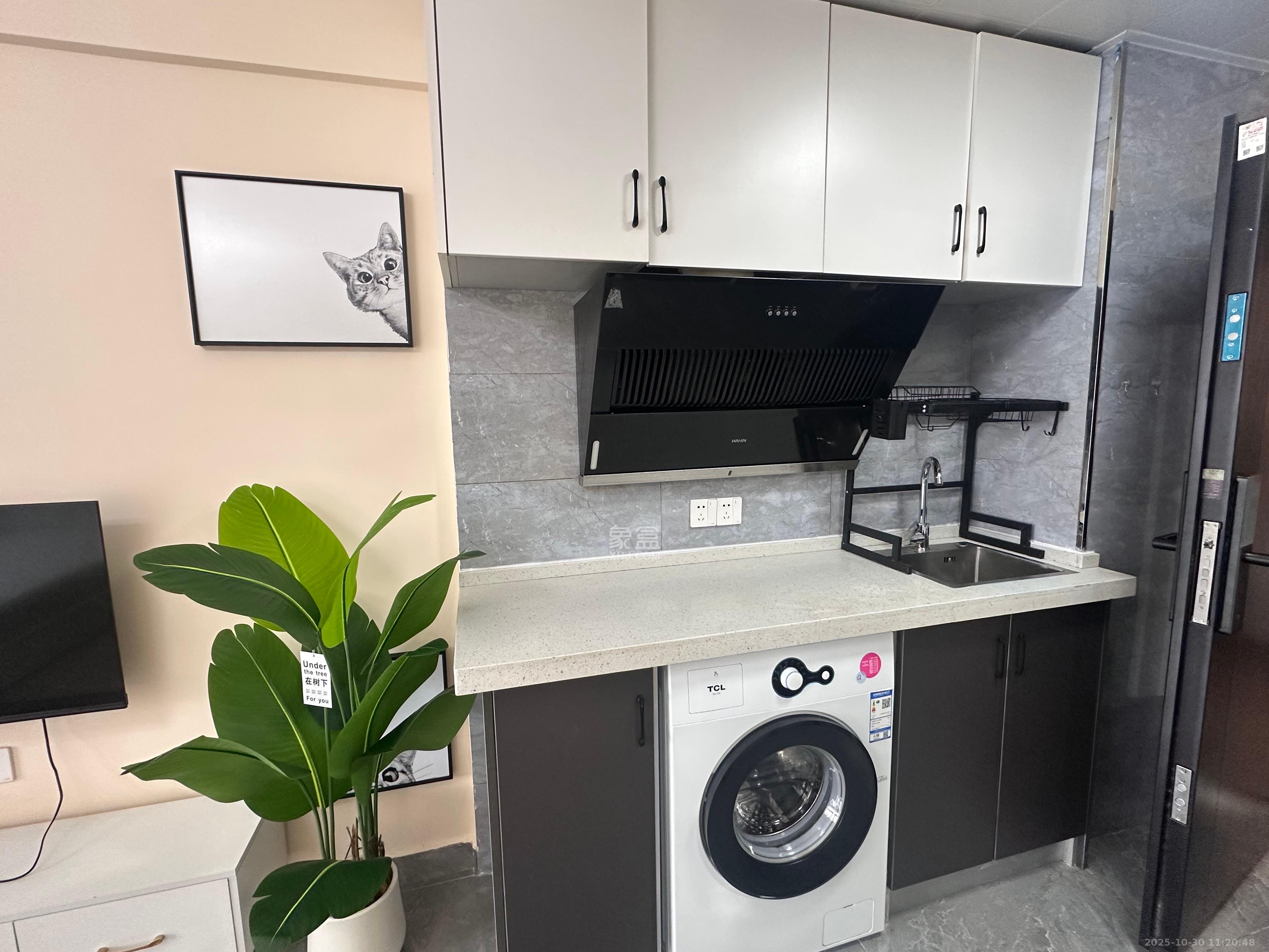 潇湘奥林匹克花园  1室1厅1卫    1600.0元/月室内图